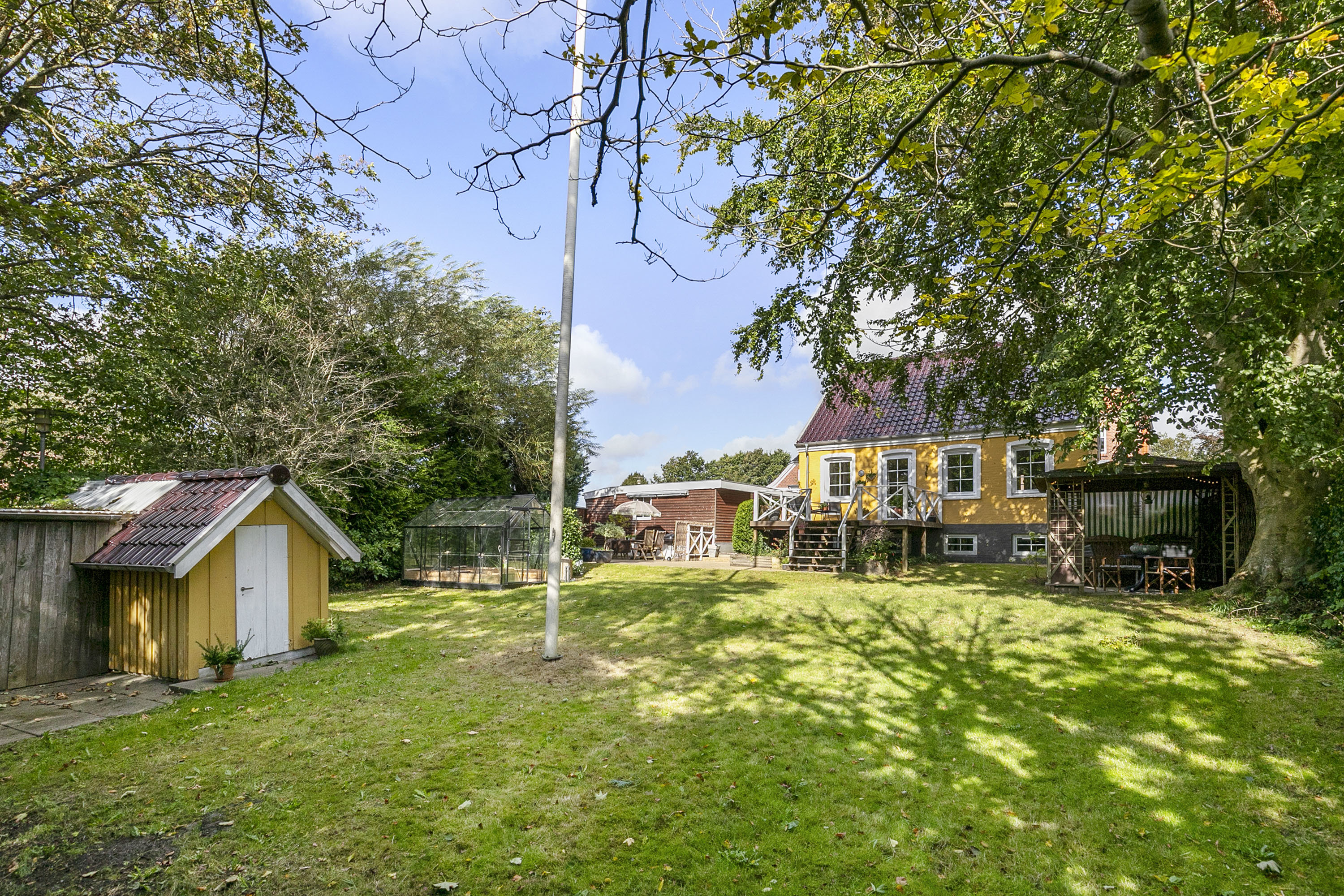 Fremhævet have billede i fuldskærmstilstand. Billede af Enghavevej 9, 9760 Vrå