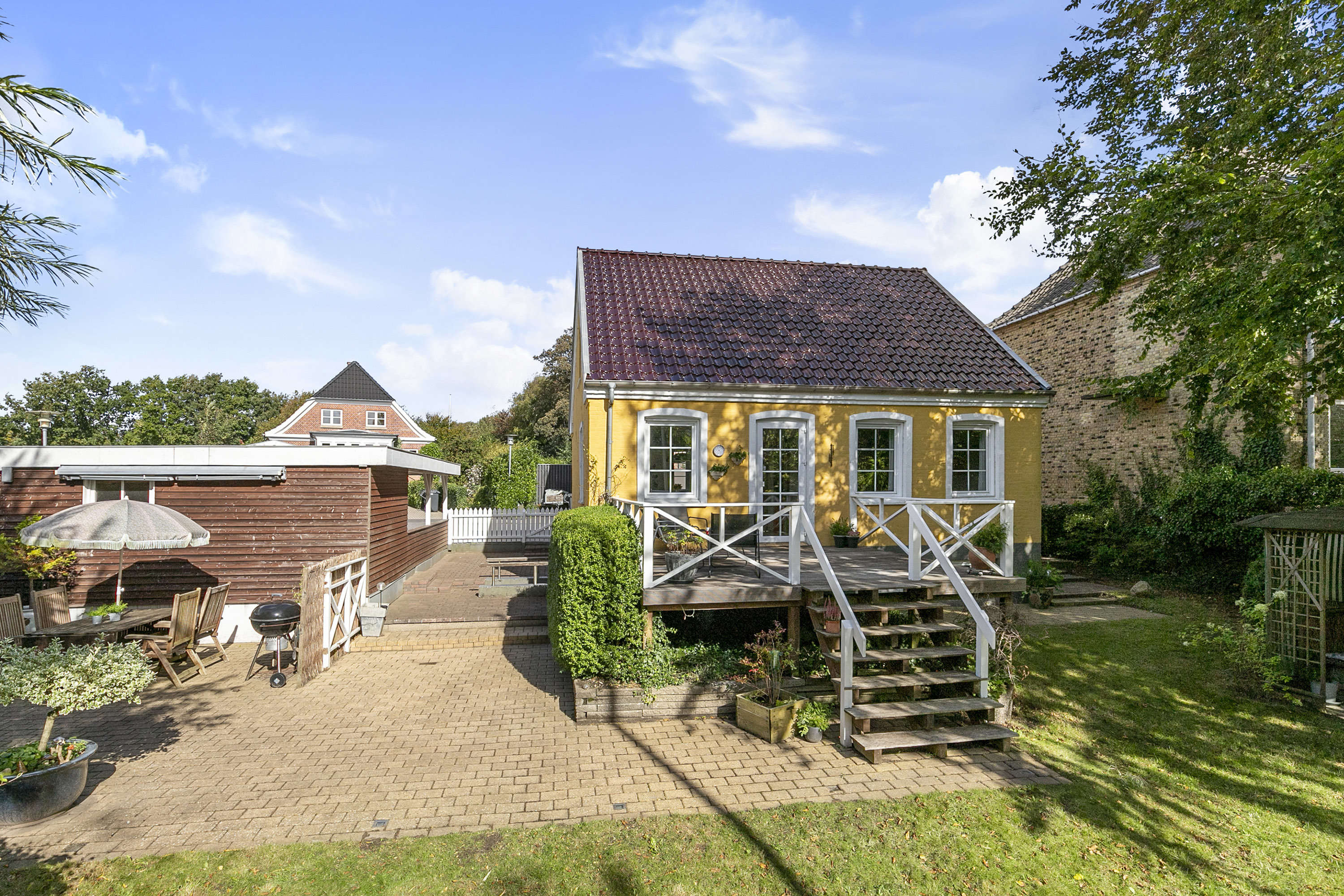 Fremhævet facade billede i fuldskærmstilstand. Billede af Enghavevej 9, 9760 Vrå