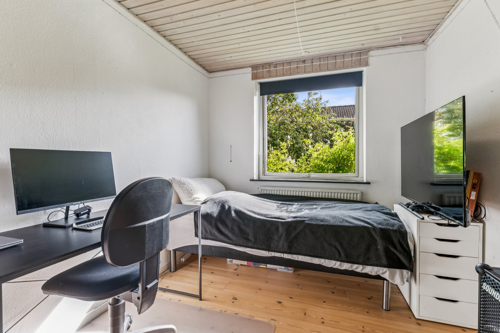 Fremhævet værelse billede i fuldskærmstilstand. Billede af Bjarkesvej 11, 8960 Randers SØ