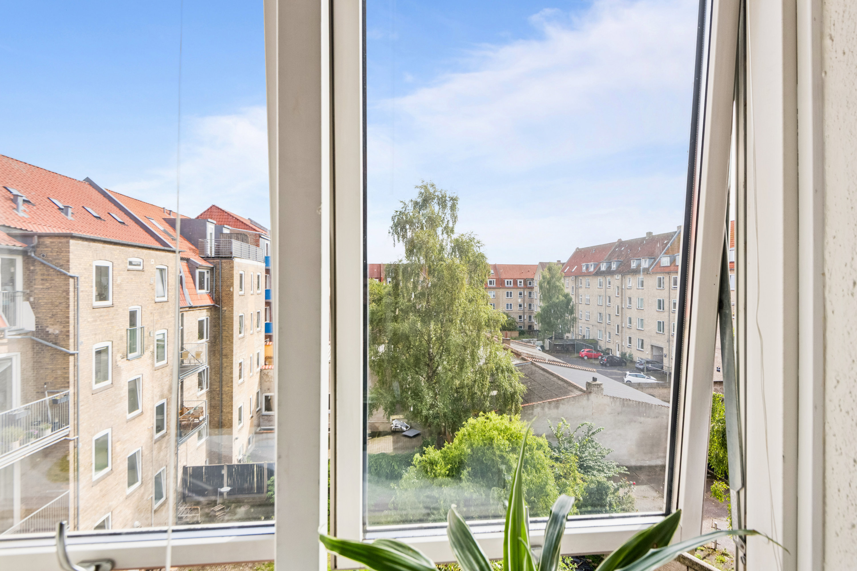 Fremhævet udsigt billede i fuldskærmstilstand. Billede af Willemoesgade 8, 3. th., 9000 Aalborg