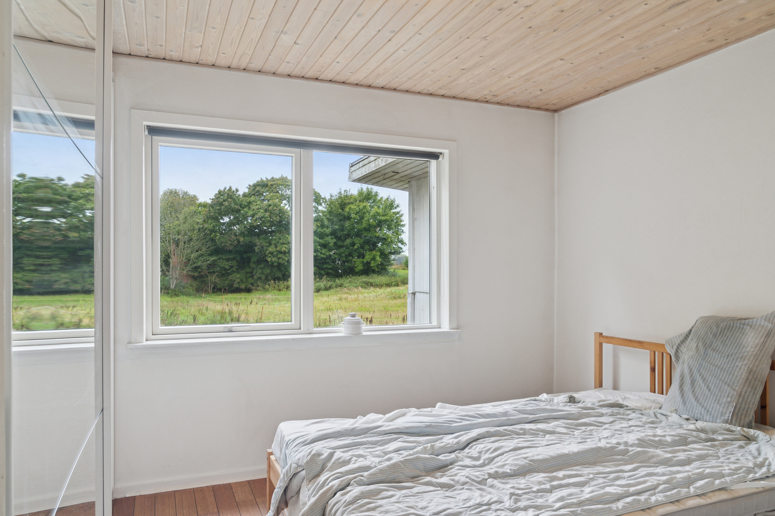 Fremhævet soveværelse billede i fuldskærmstilstand. Billede af Teglværksvej 51, Ølsted, 8723 Løsning