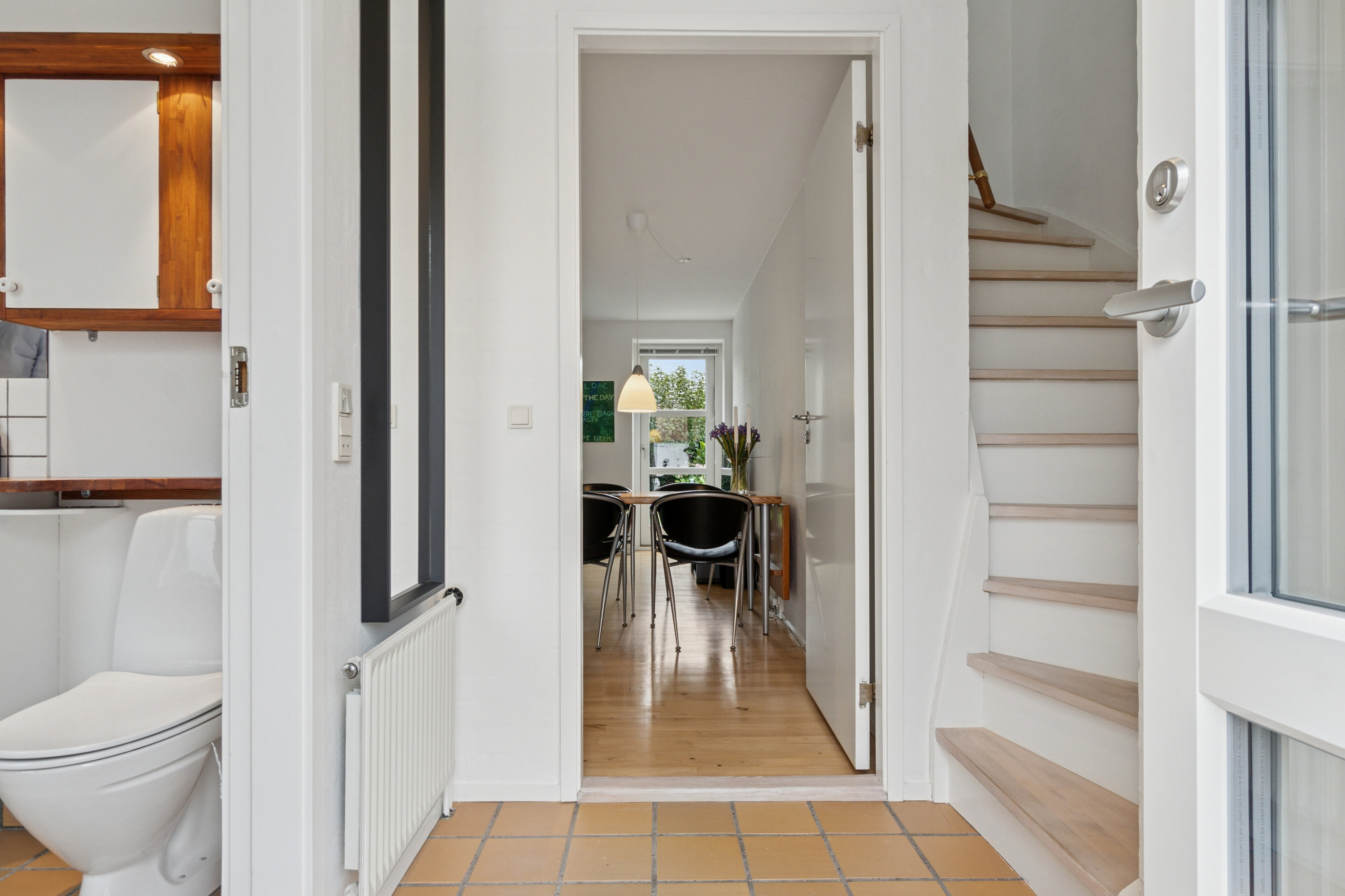 Fremhævet entré billede i fuldskærmstilstand. Billede af Høstvej 6H, 2800 Kongens Lyngby