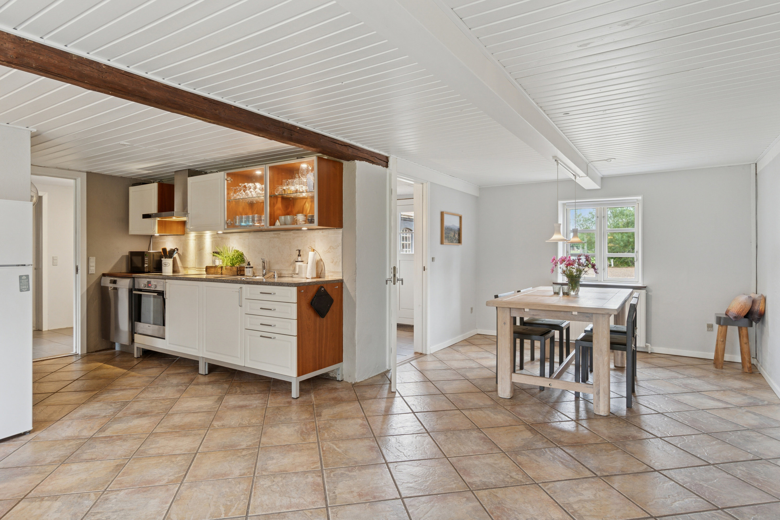 Fremhævet spisestue billede i fuldskærmstilstand. Billede af Bødkersmindevej 9, Thorning, 8620 Kjellerup