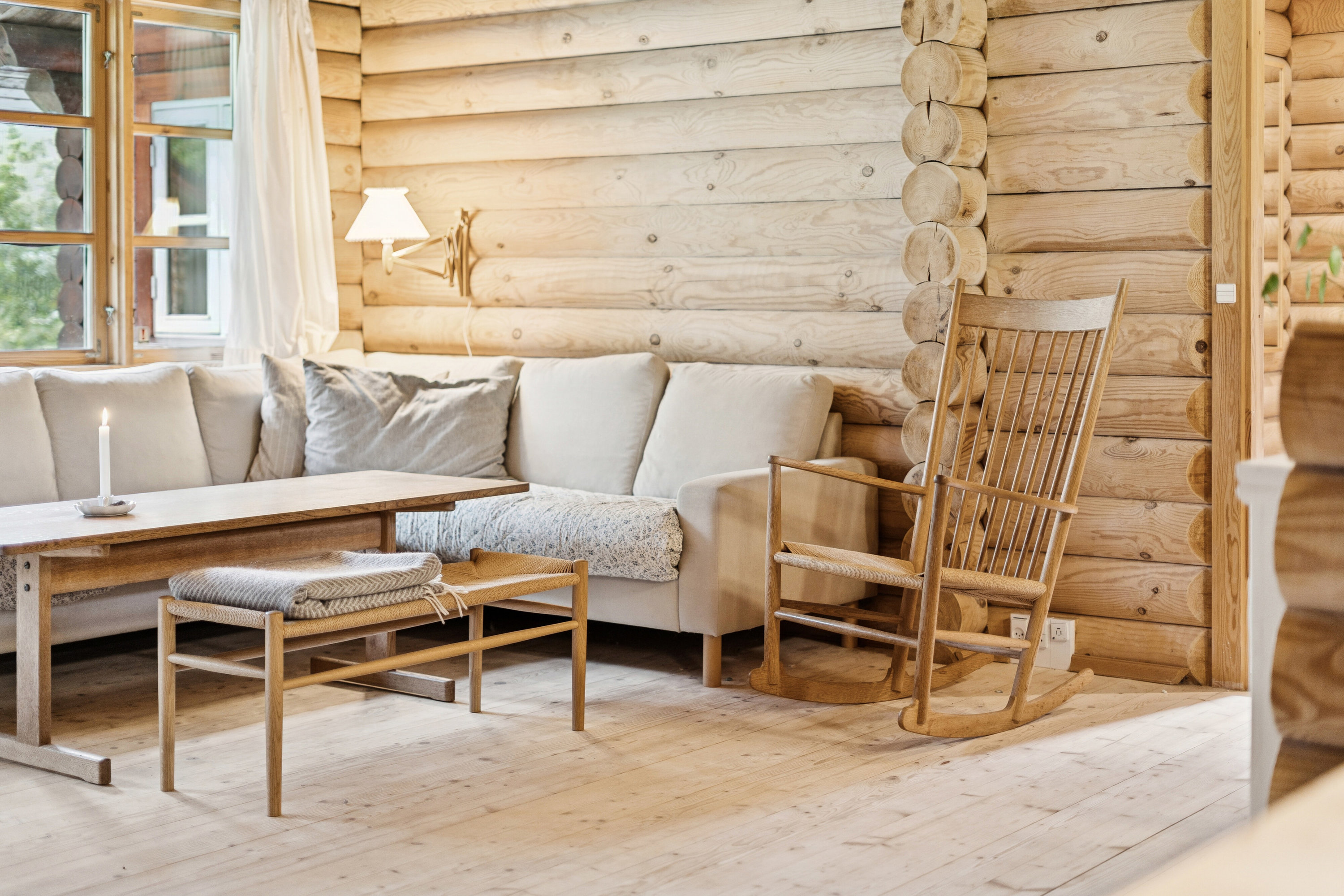 Fremhævet stue billede i fuldskærmstilstand. Billede af Spurvevej 19, Ellinge Lyng, 4560 Vig