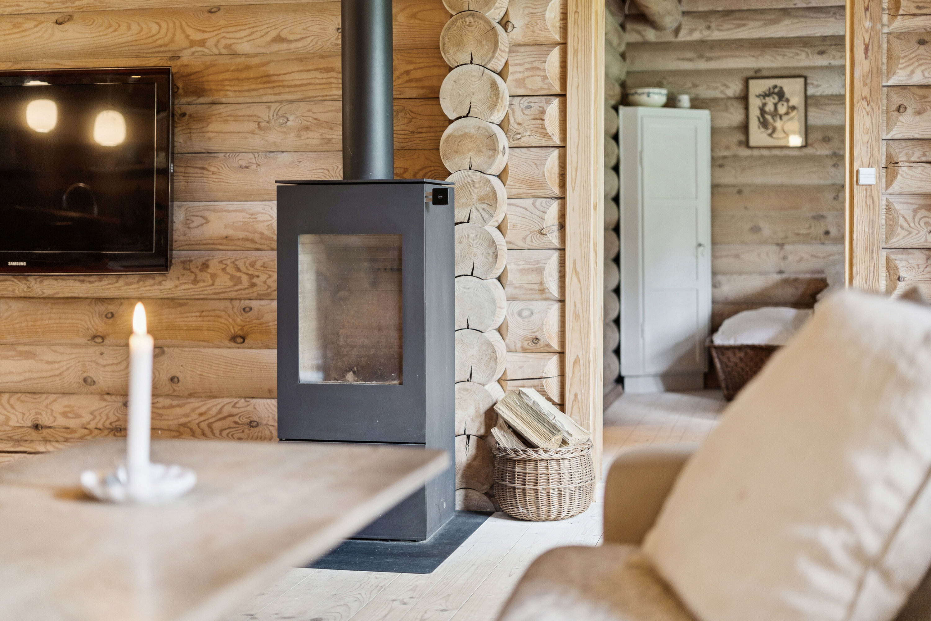 Fremhævet stue billede i fuldskærmstilstand. Billede af Spurvevej 19, Ellinge Lyng, 4560 Vig