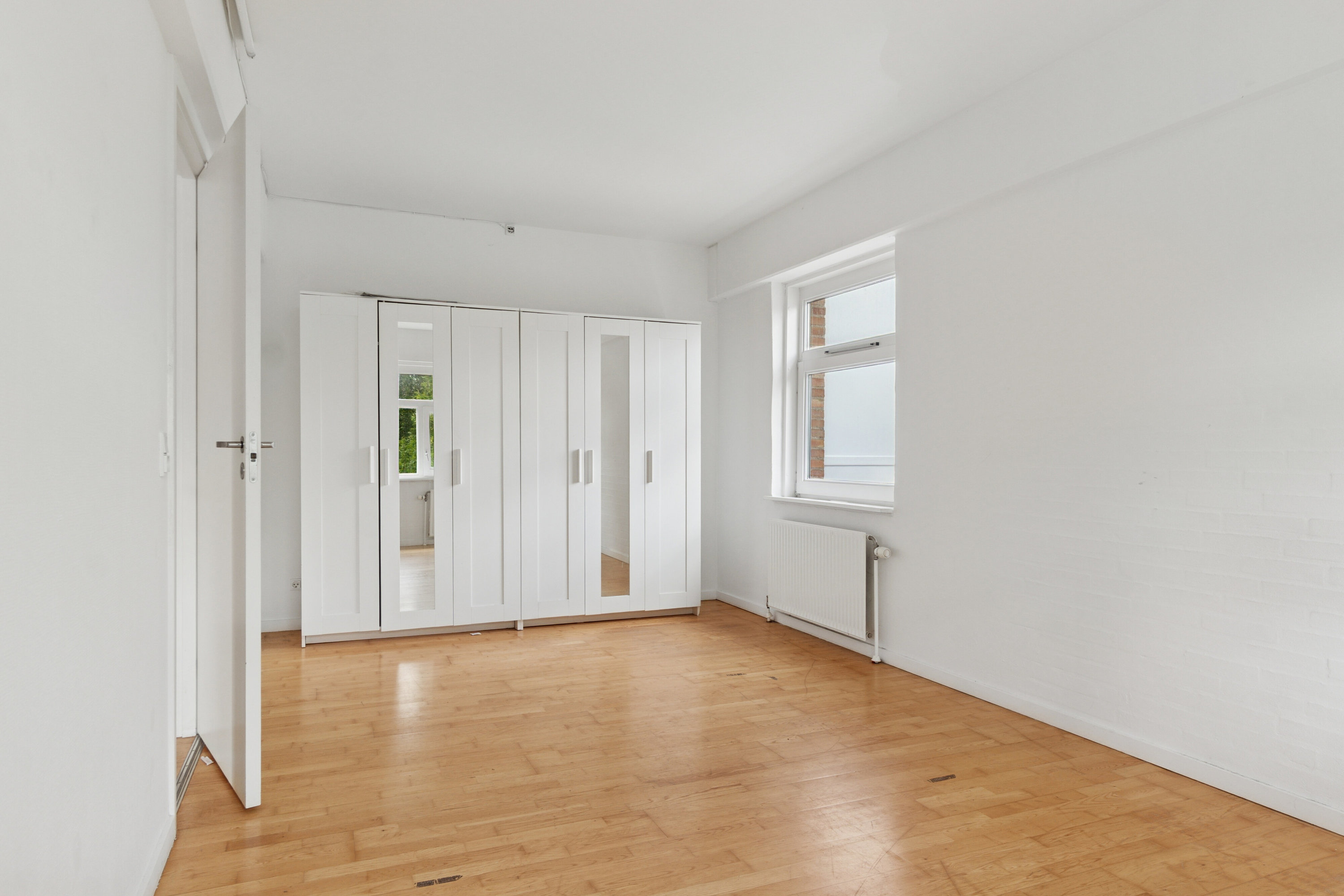 Fremhævet værelse billede i fuldskærmstilstand. Billede af Egeskoven 240, 1., 2600 Glostrup