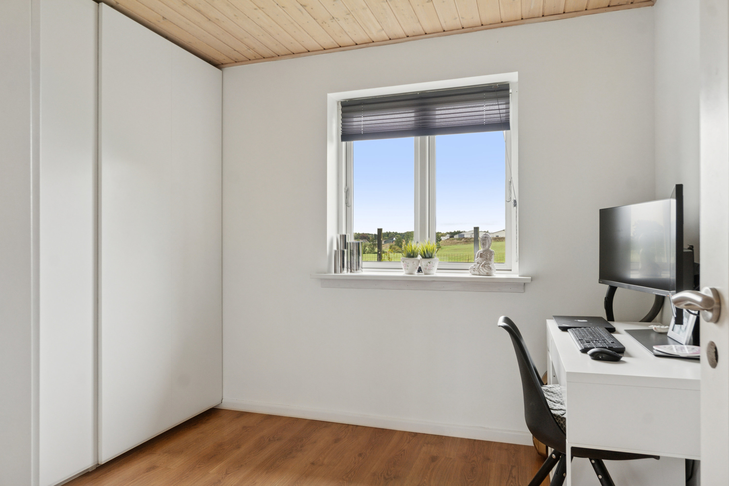 Fremhævet arbejdsværelse billede i fuldskærmstilstand. Billede af Vesterskovvej 9, Bårse, 4750 Lundby