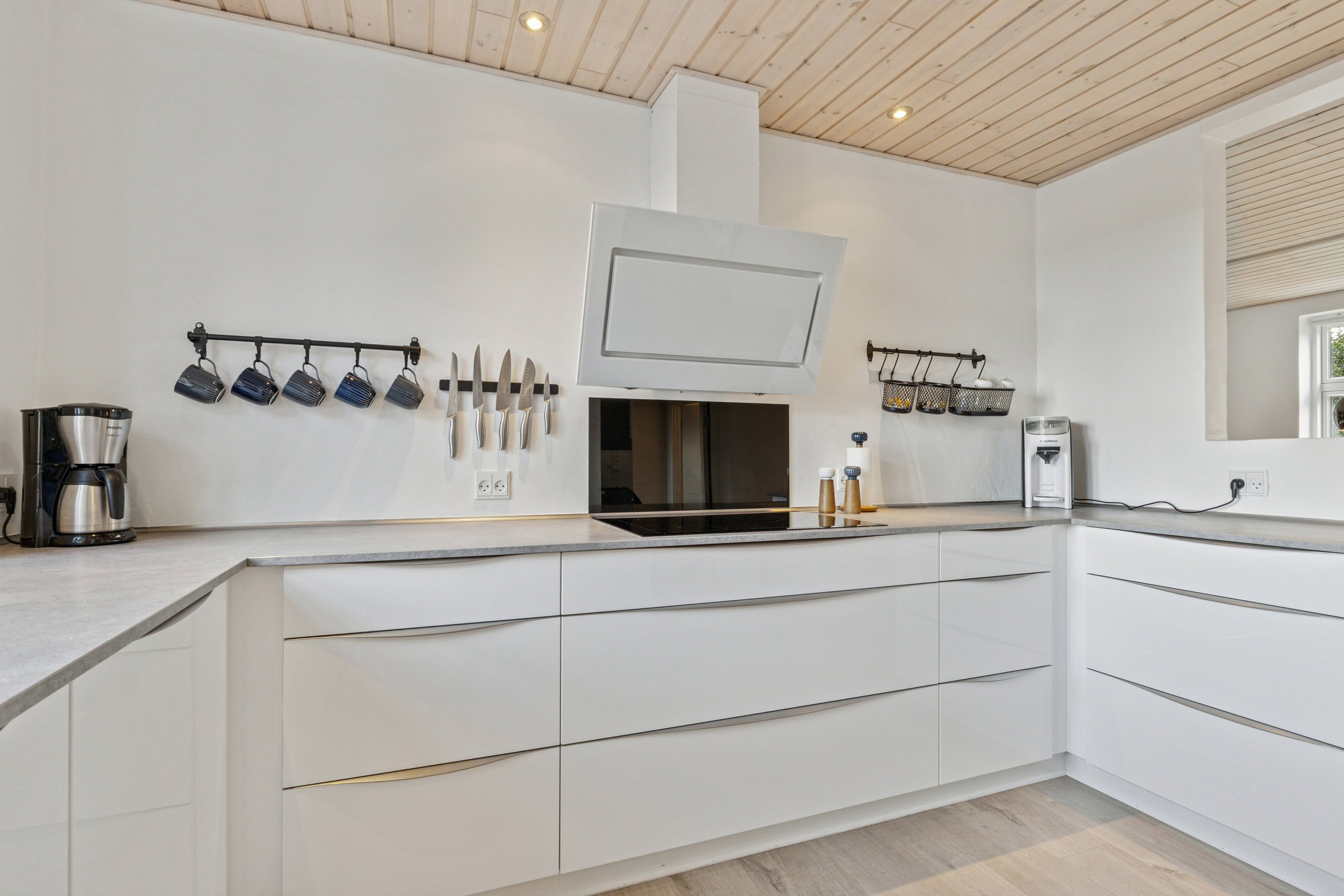 Fremhævet køkken billede i fuldskærmstilstand. Billede af Keldbjergvej 5, Keldbjerg, 6340 Kruså