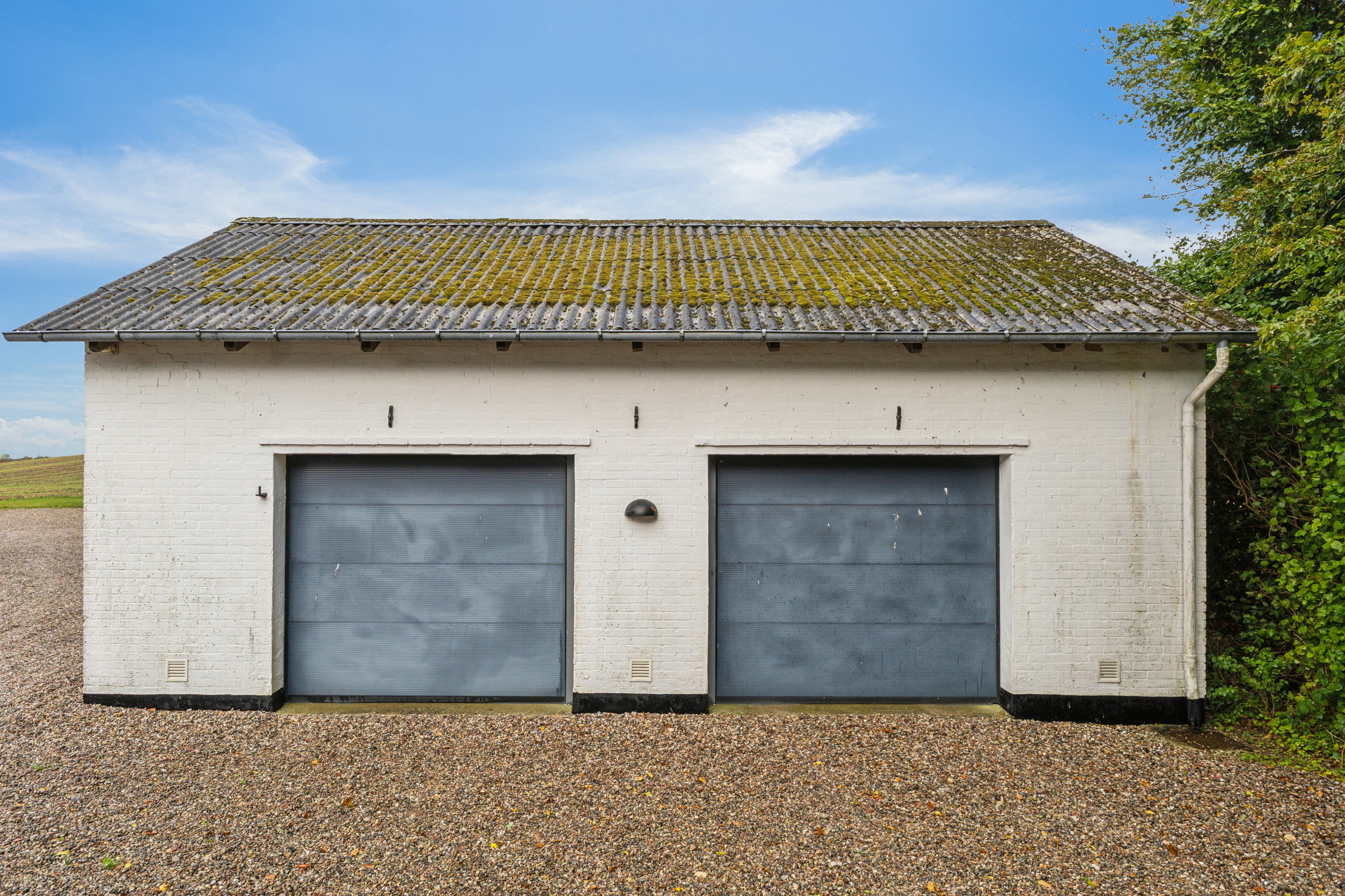 Fremhævet garage billede i fuldskærmstilstand. Billede af Keldbjergvej 5, Keldbjerg, 6340 Kruså