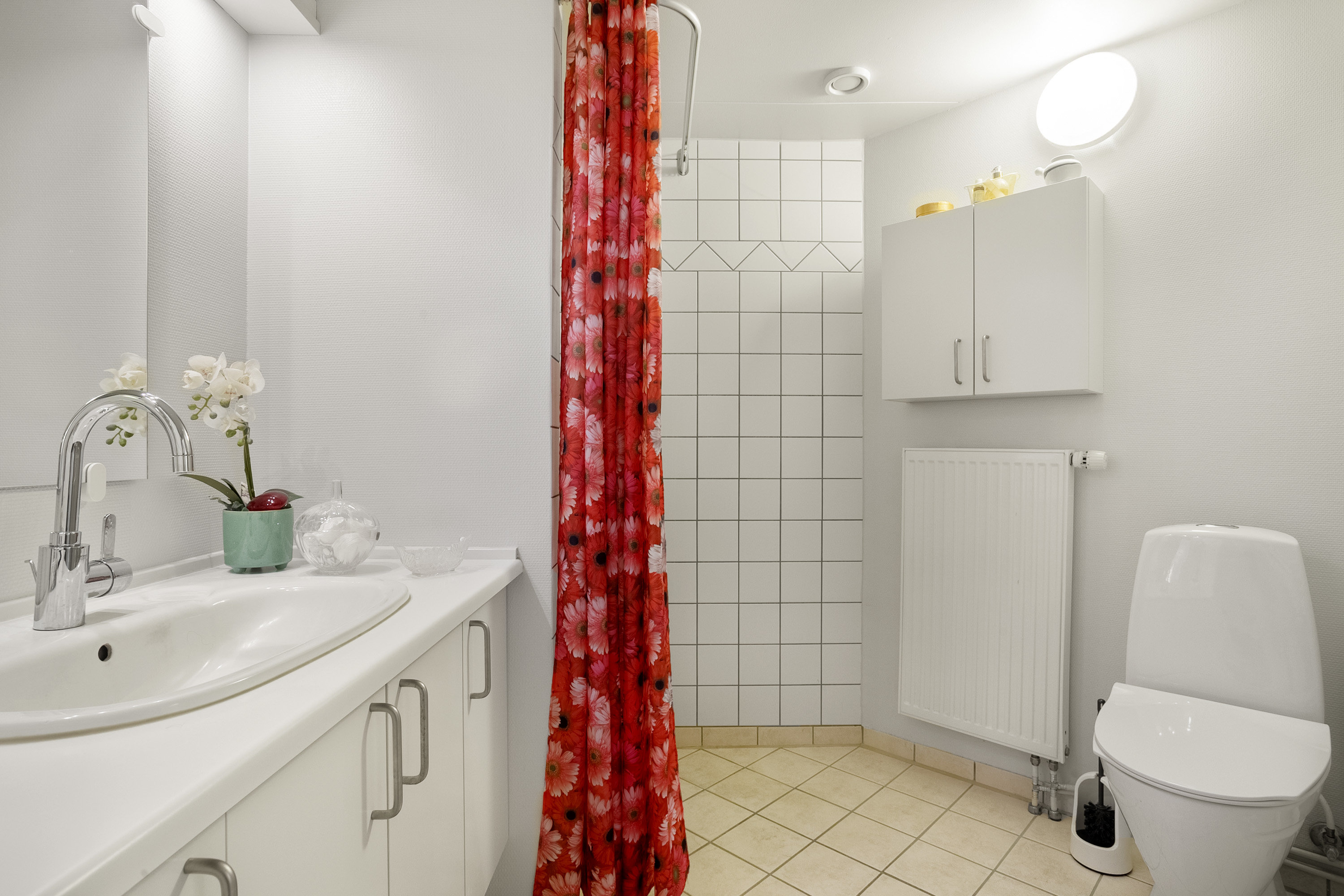 Fremhævet badeværelse billede i fuldskærmstilstand. Billede af Nørregade 7K, 1., 6600 Vejen