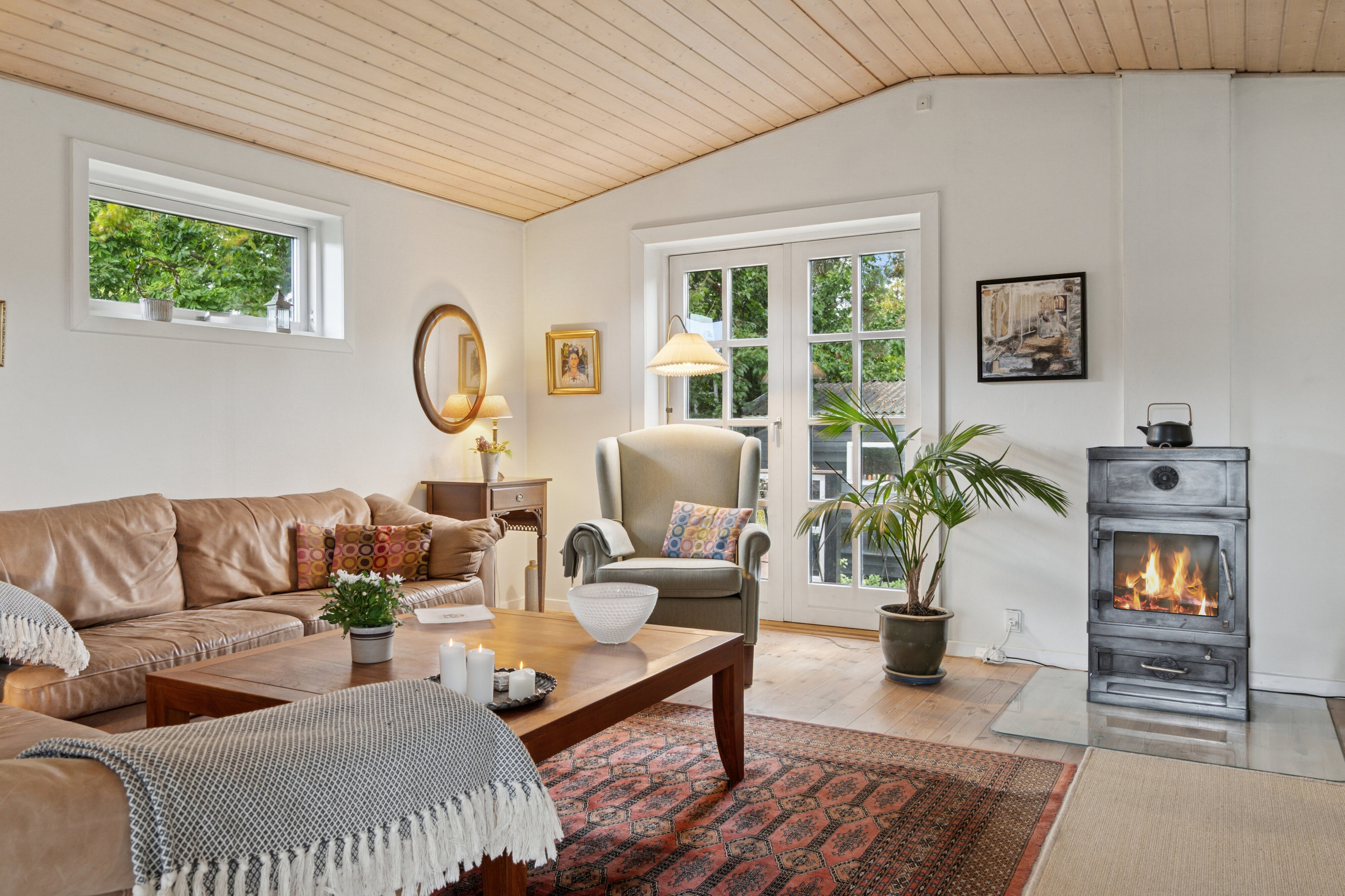 Fremhævet stue billede i fuldskærmstilstand. Billede af Bakkeager 45, 4040 Jyllinge