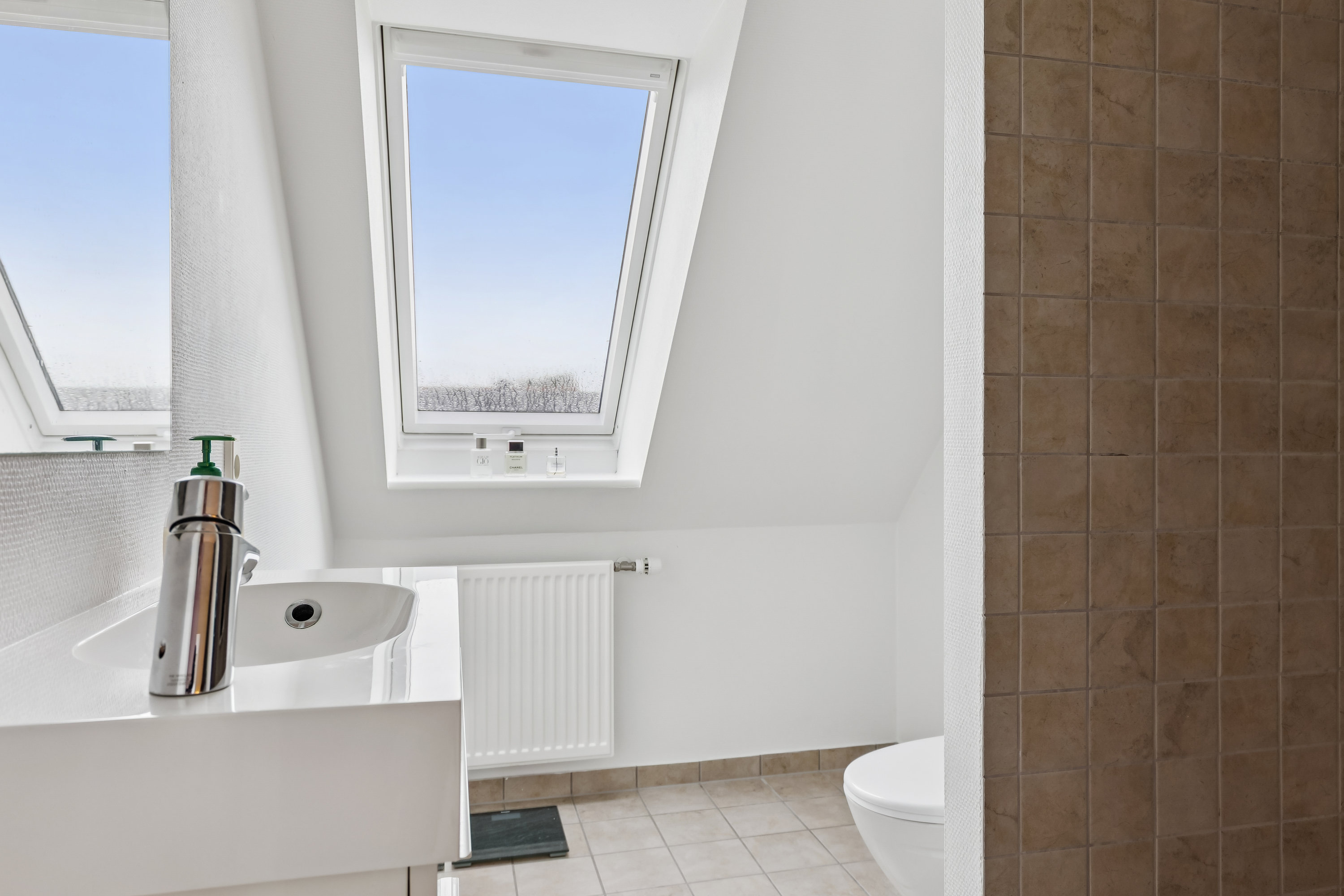 Fremhævet badeværelse billede i fuldskærmstilstand. Billede af Nordvestvej 3, 4470 Svebølle