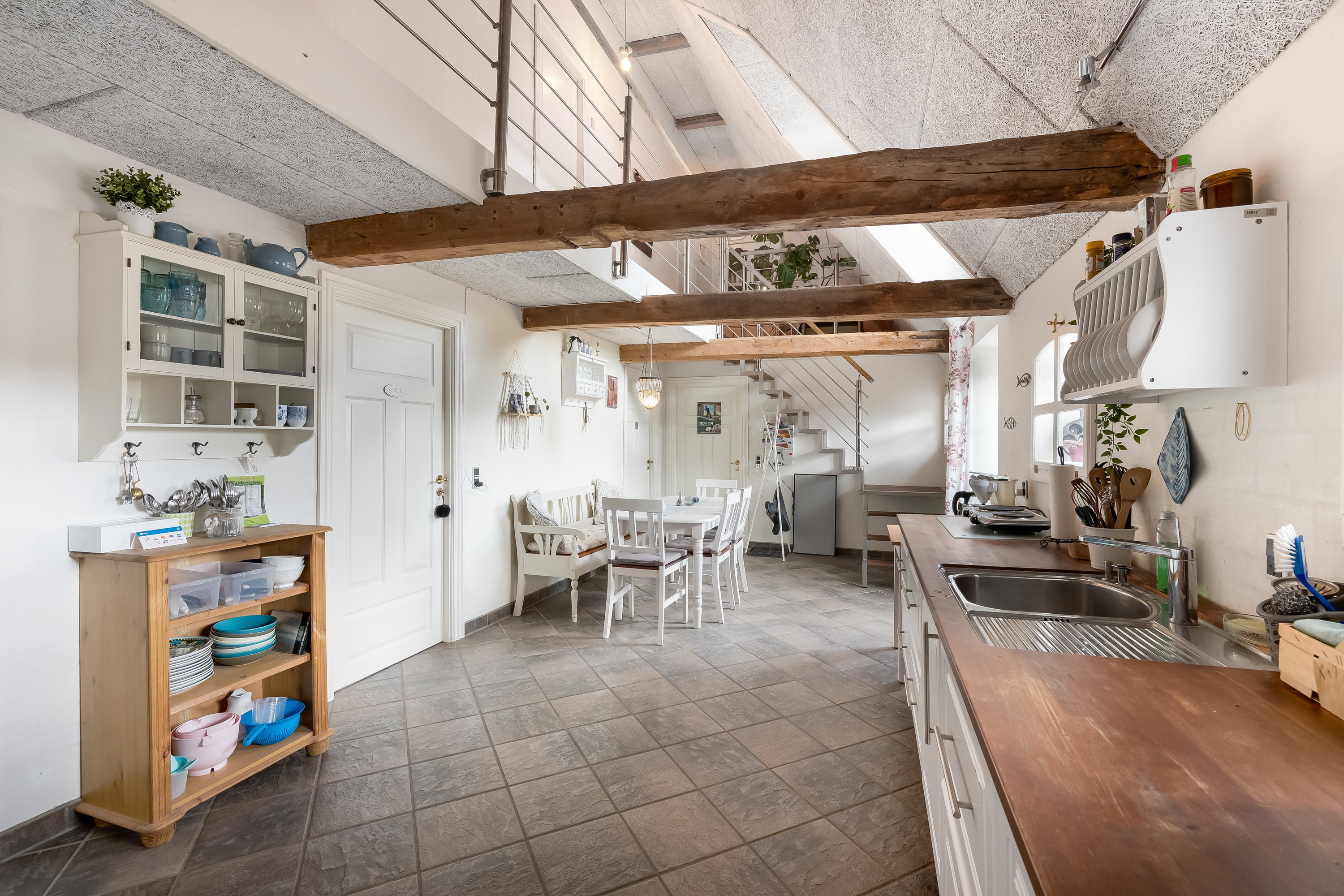 Fremhævet køkken billede i fuldskærmstilstand. Billede af Højervej 15, V Gammelby, 6280 Højer