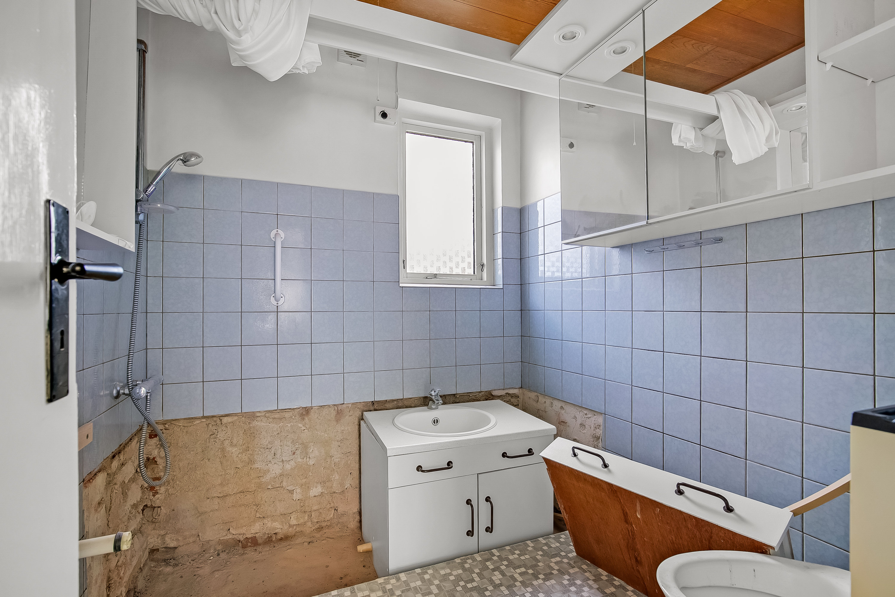 Fremhævet badeværelse billede i fuldskærmstilstand. Billede af Østergade 17, 6580 Vamdrup