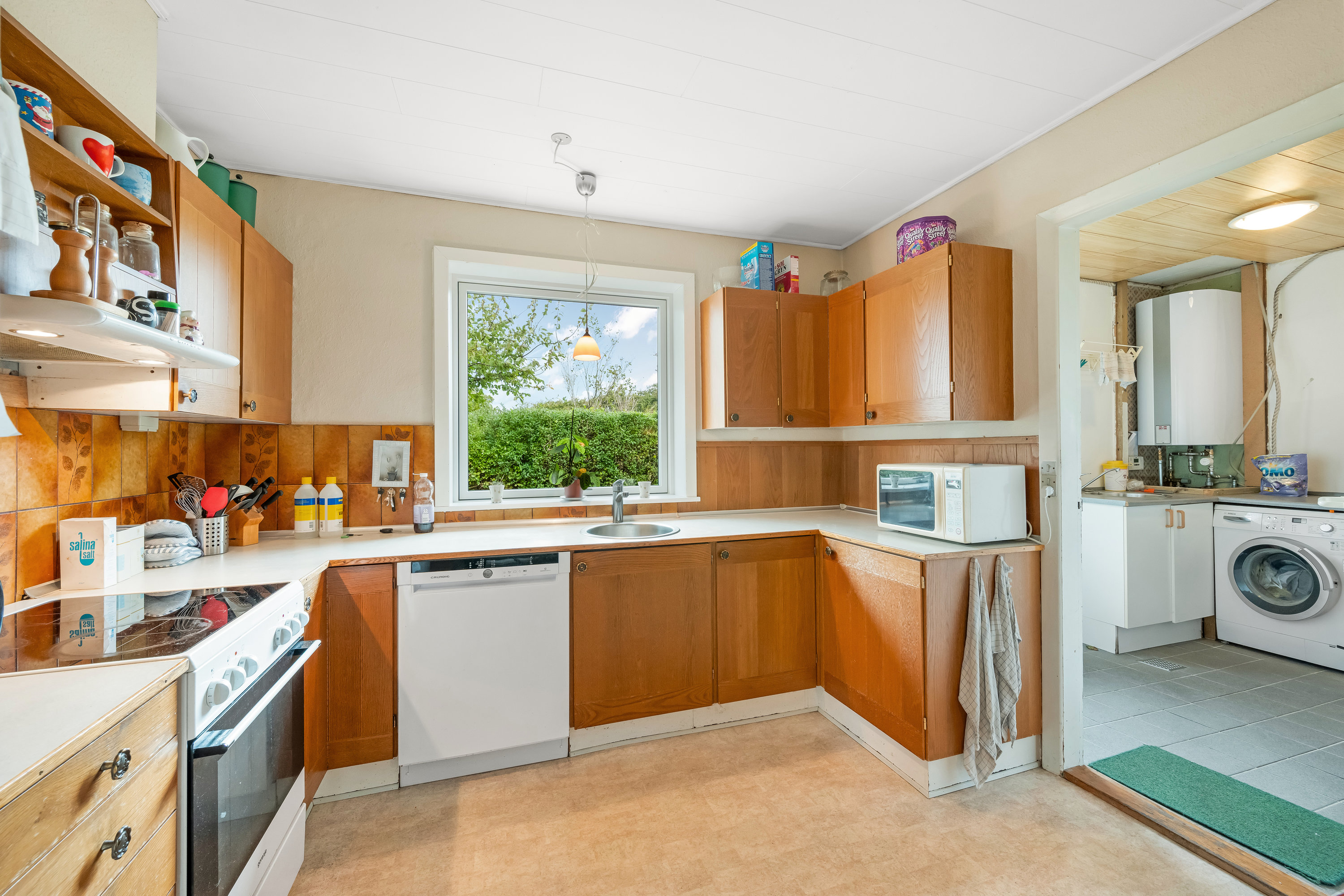 Fremhævet køkken billede i fuldskærmstilstand. Billede af Rosenvej 134, 6880 Tarm