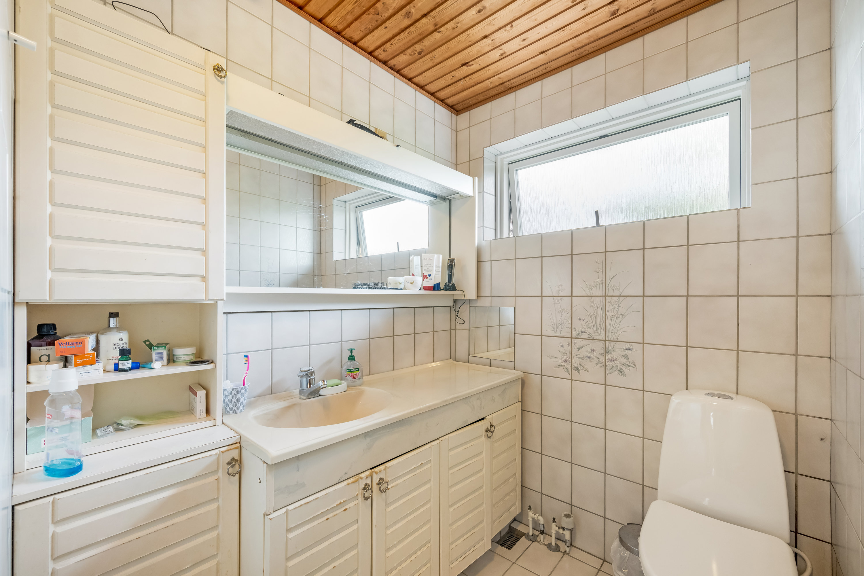 Fremhævet badeværelse billede i fuldskærmstilstand. Billede af Rosenvej 134, 6880 Tarm