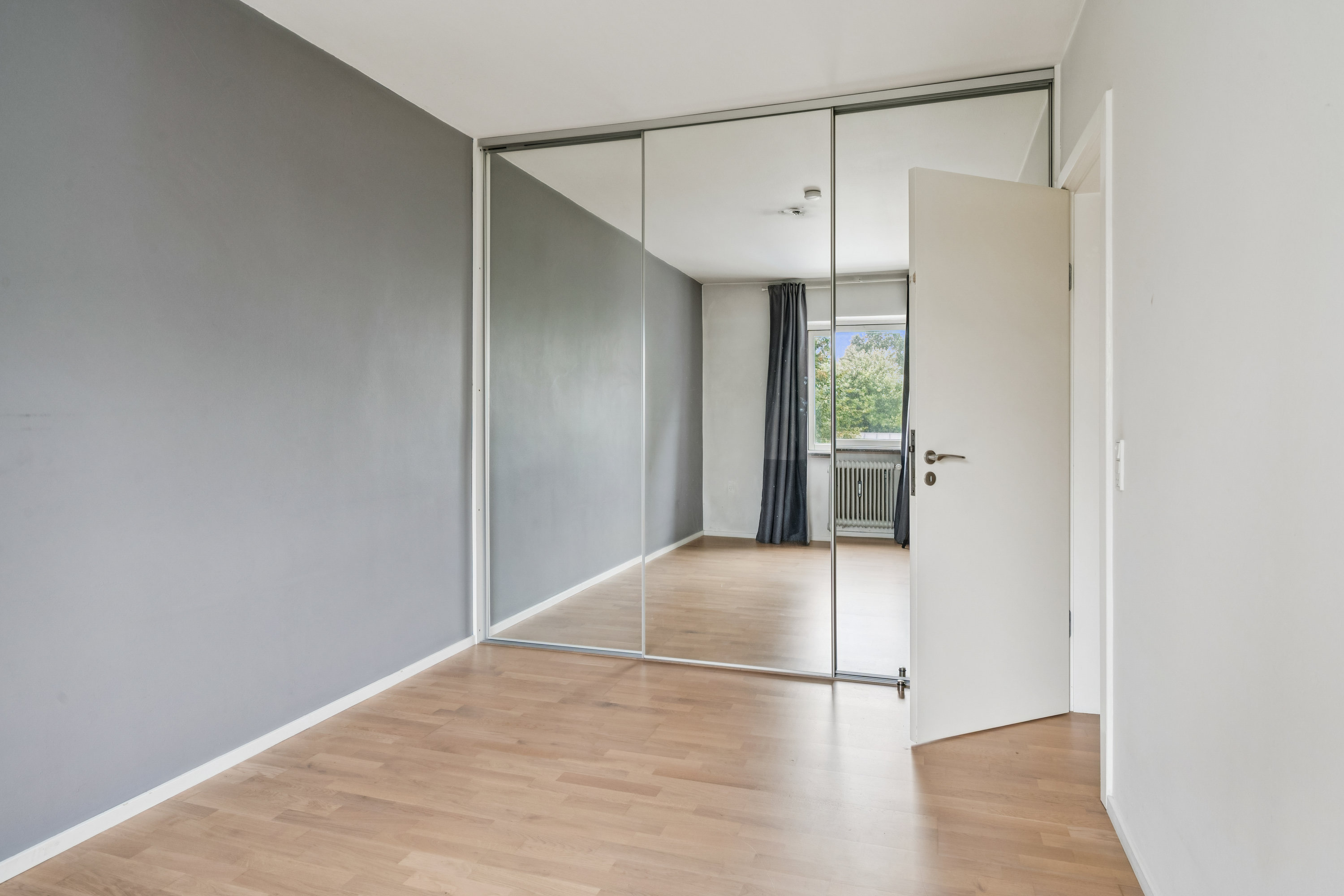 Fremhævet værelse billede i fuldskærmstilstand. Billede af Langenæs Allé 47, 1. tv., 8000 Aarhus C