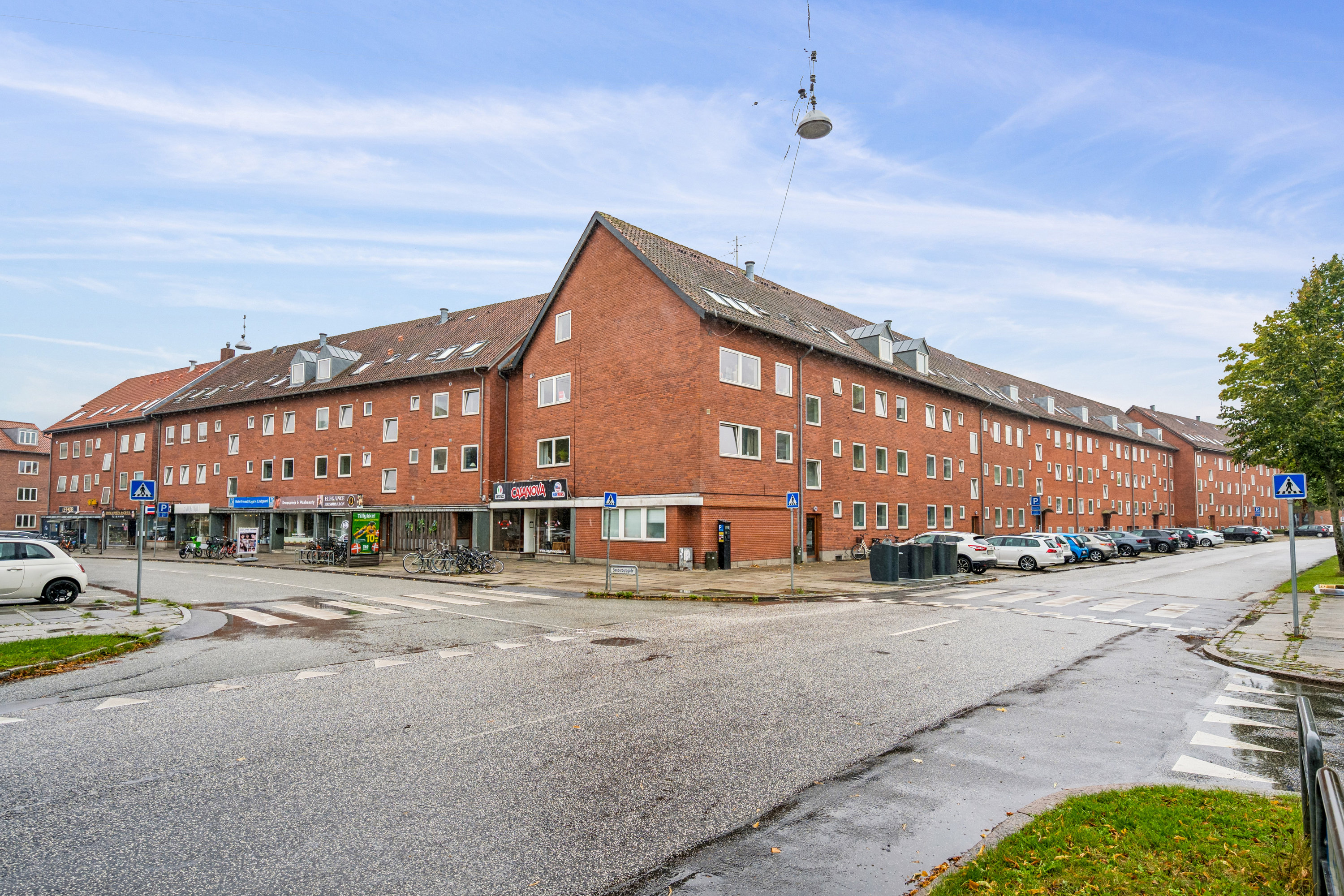 Fremhævet ejendom 1 billede i fuldskærmstilstand. Billede af Langenæs Allé 47, 1. tv., 8000 Aarhus C