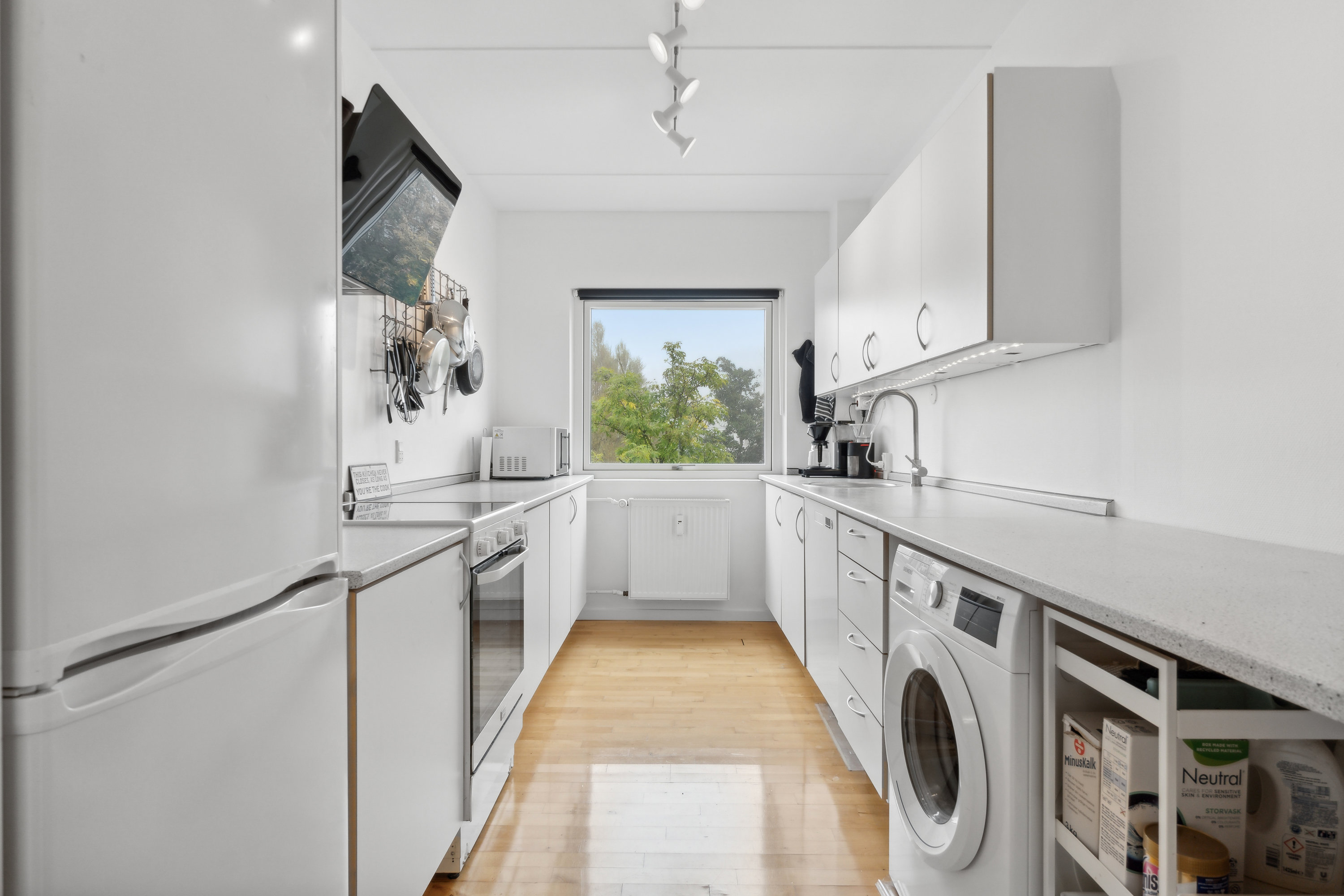 Miniaturebillede 2: køkken. Billede af Årestrupsvej 16, 2. th., 9000 Aalborg