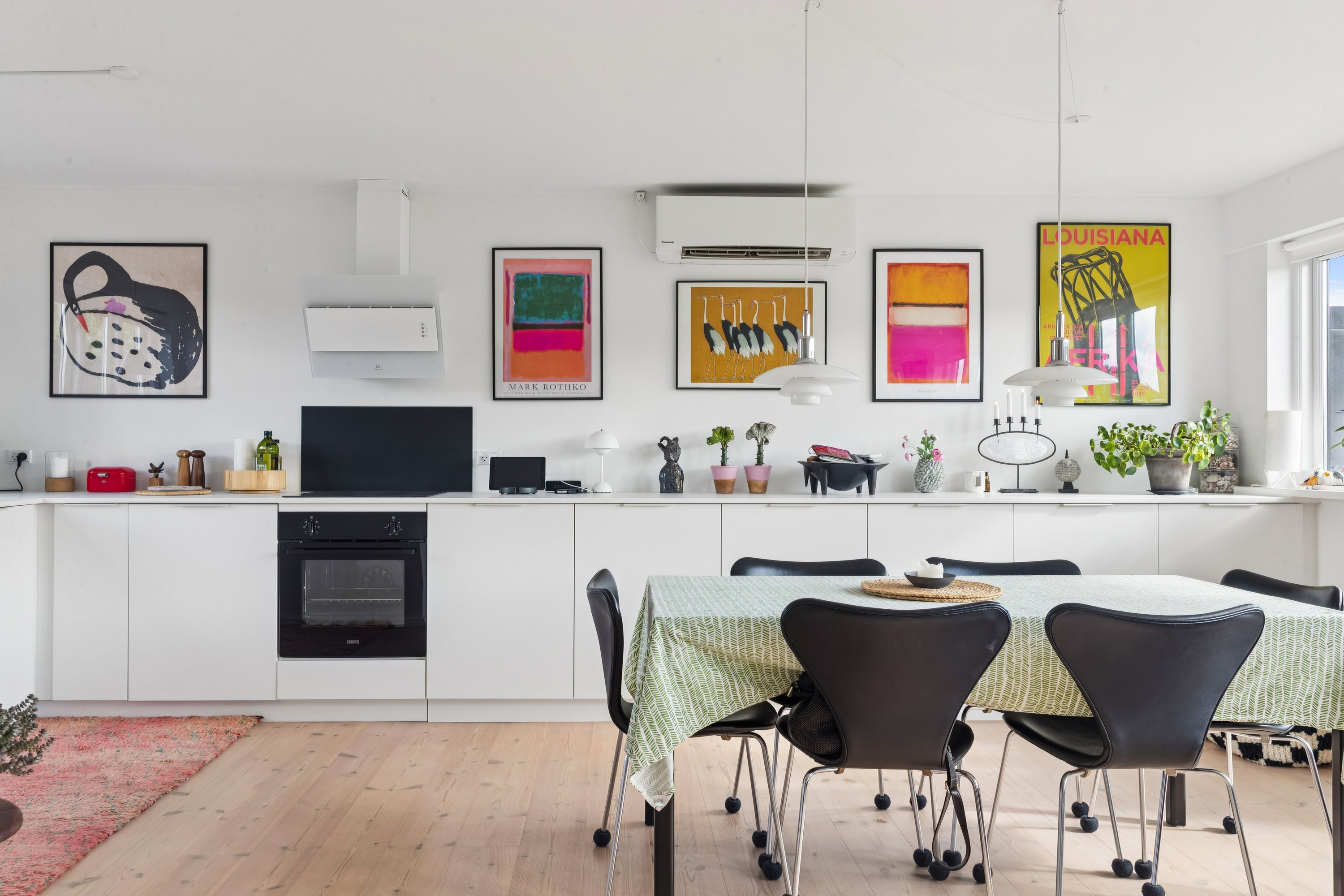 Miniaturebillede 2: stue. Billede af Willumsensvej 8, 3000 Helsingør