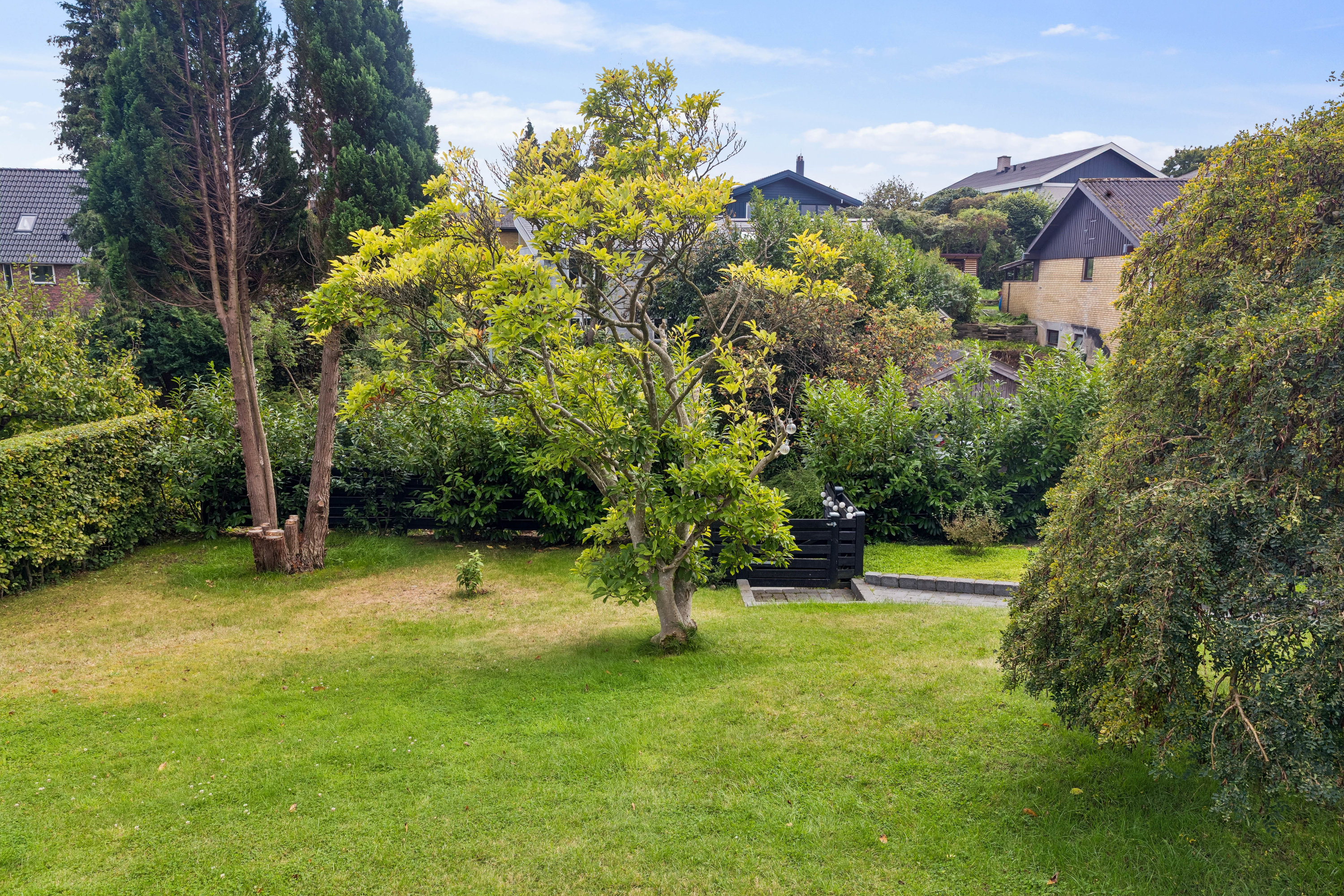 Fremhævet have billede i fuldskærmstilstand. Billede af Willumsensvej 8, 3000 Helsingør