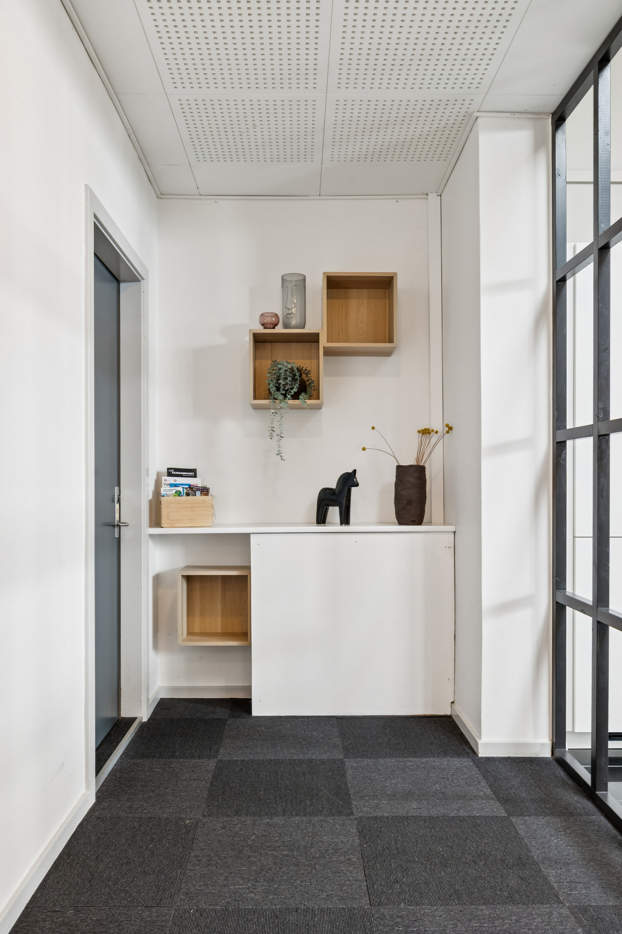 Fremhævet værelse billede i fuldskærmstilstand. Billede af Tved Bygade 49, 8420 Knebel