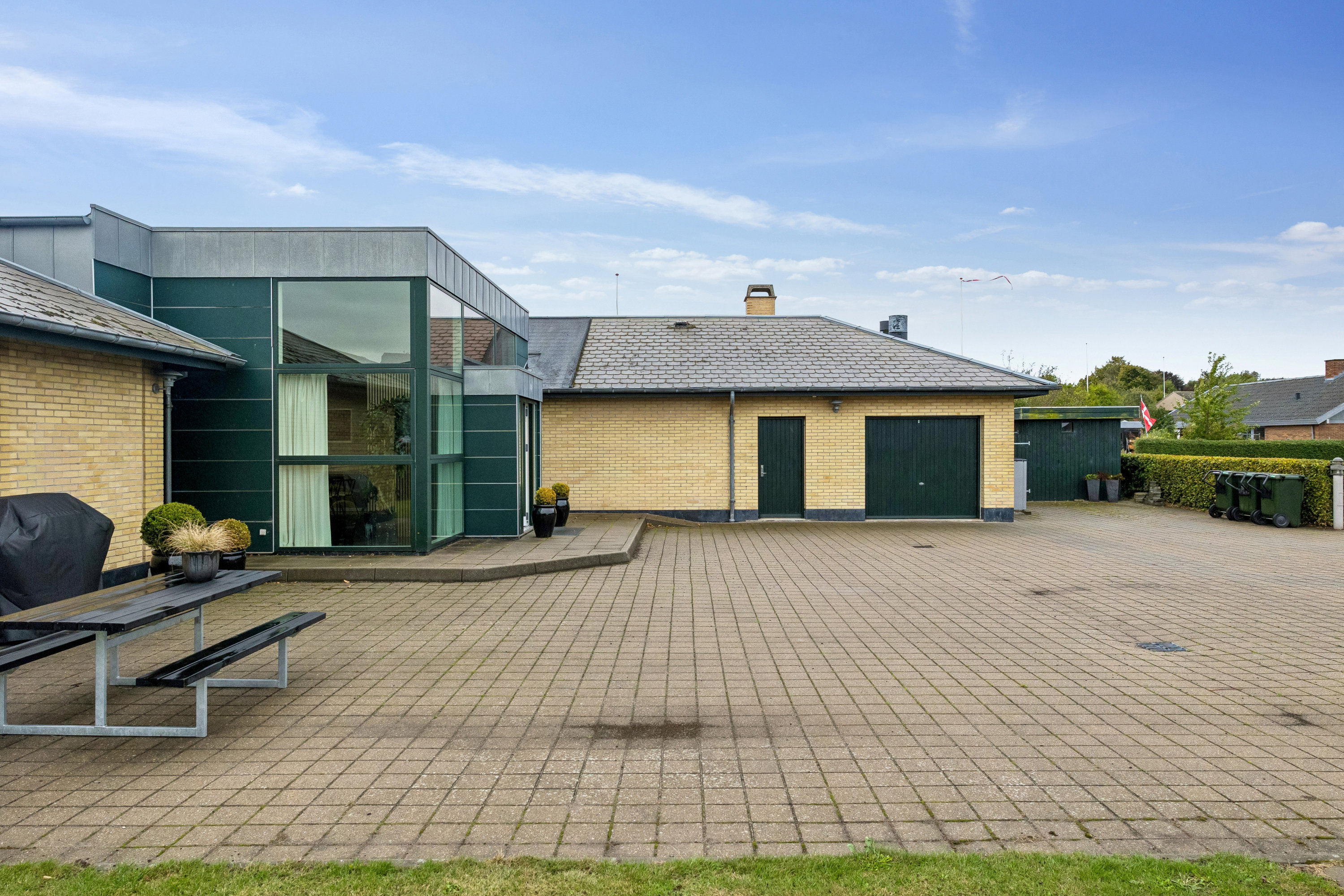 Fremhævet ejendom 1 billede i fuldskærmstilstand. Billede af Tved Bygade 49, 8420 Knebel