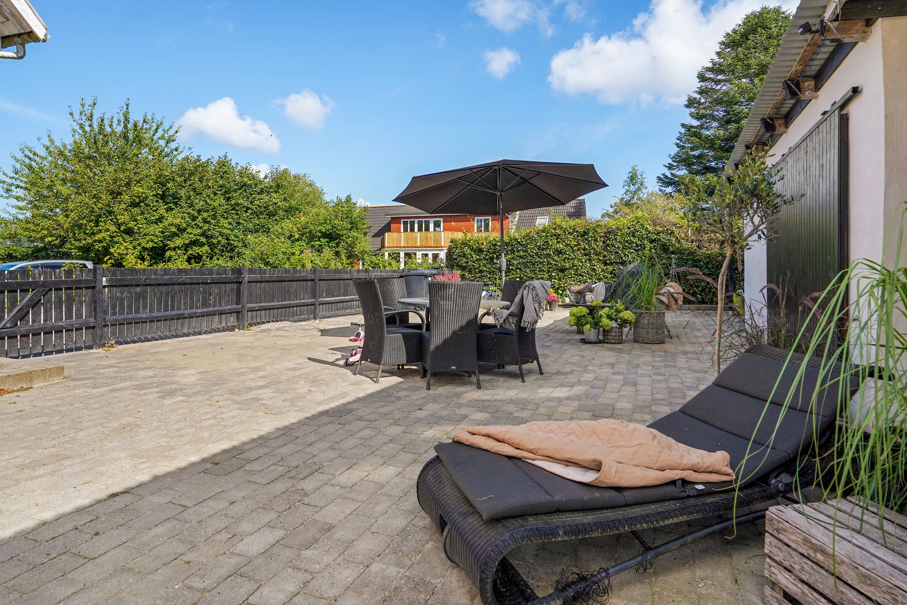 Fremhævet terrasse billede i fuldskærmstilstand. Billede af Sildegravsbanken 2, Blanke, 5466 Asperup