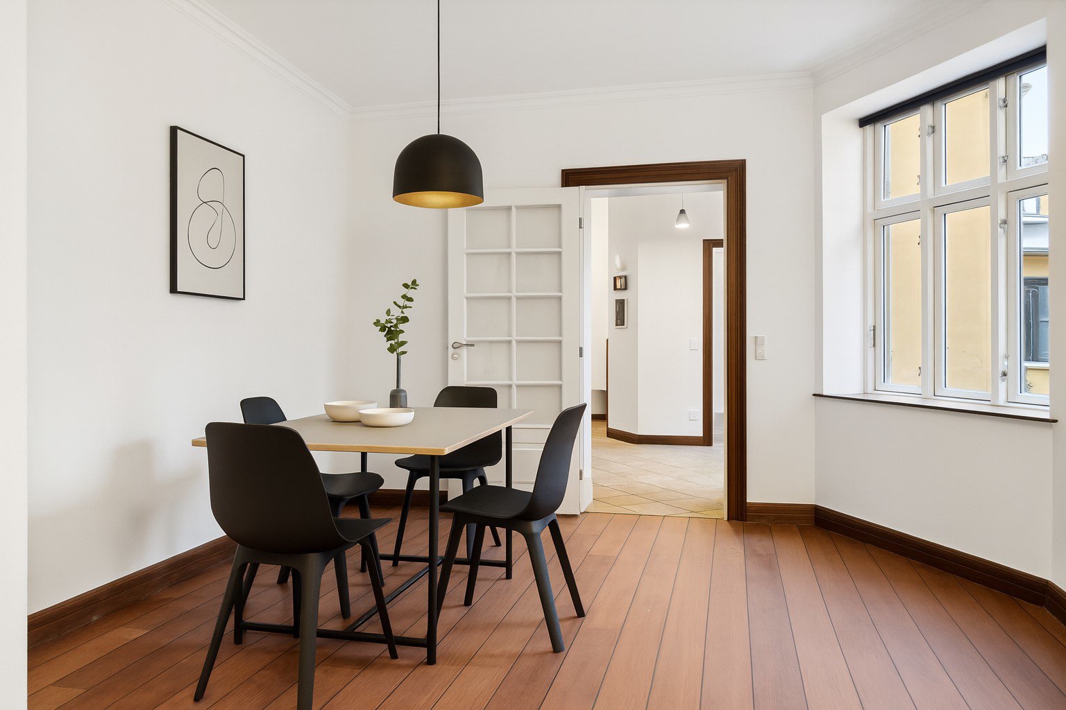 Miniaturebillede 1: spiseafdeling - ny indretning . Billede af Slotsgade 6A, st.., 4200 Slagelse