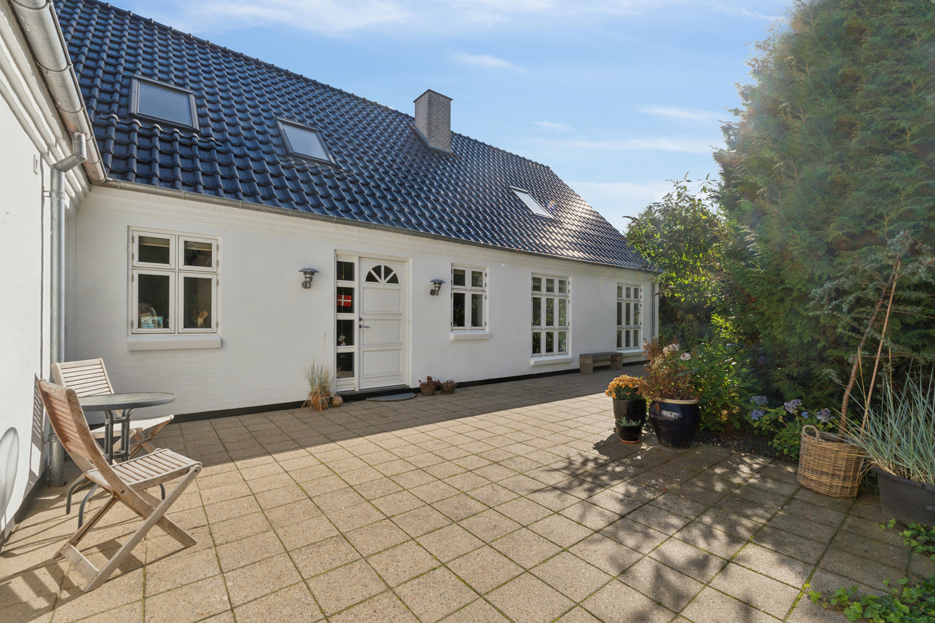 Fremhævet facade billede i fuldskærmstilstand. Billede af Kærvænget 23, Astrup, 9800 Hjørring