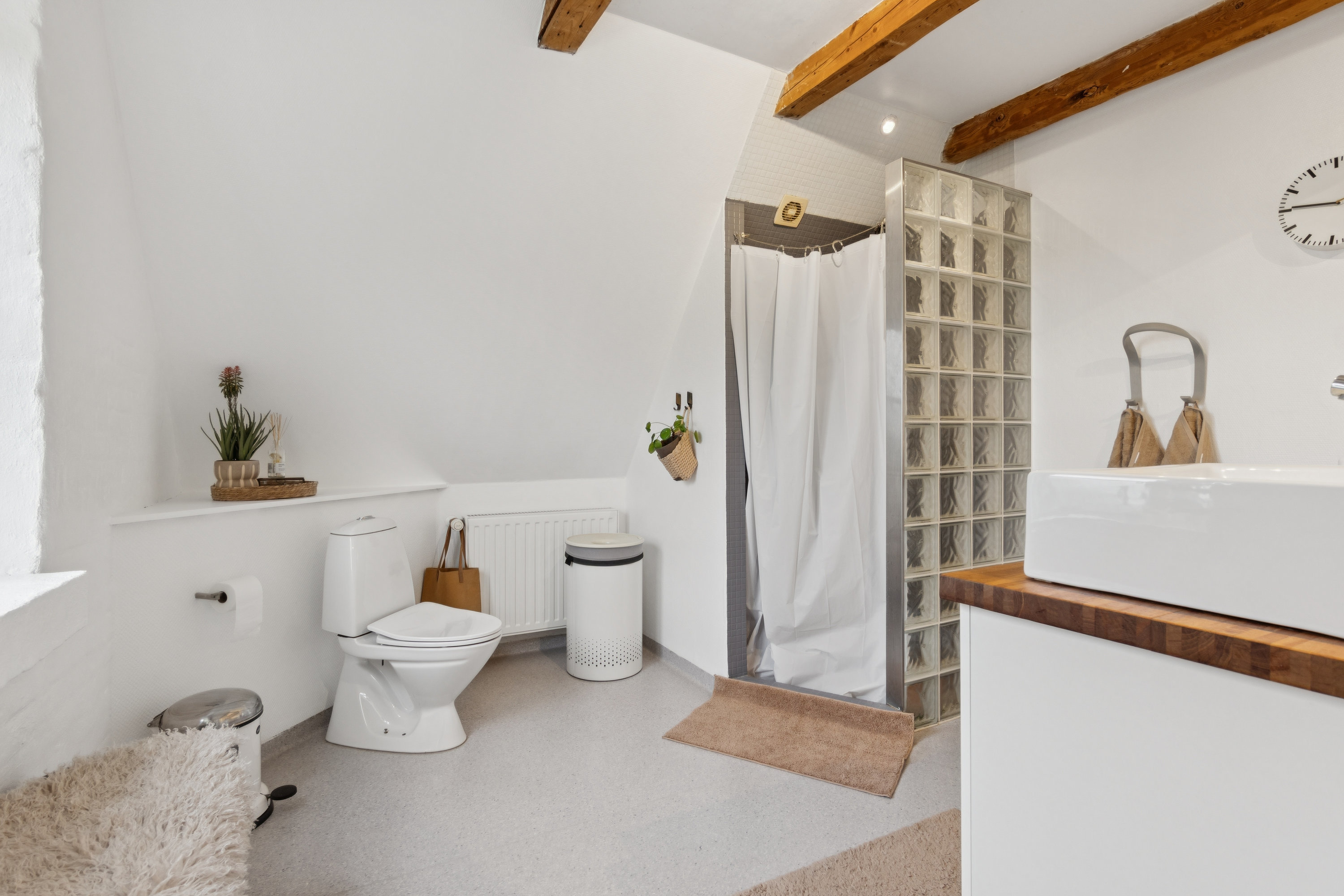 Fremhævet badeværelse billede i fuldskærmstilstand. Billede af Karetmagervej 1, Sydtødsø, 7900 Nykøbing M