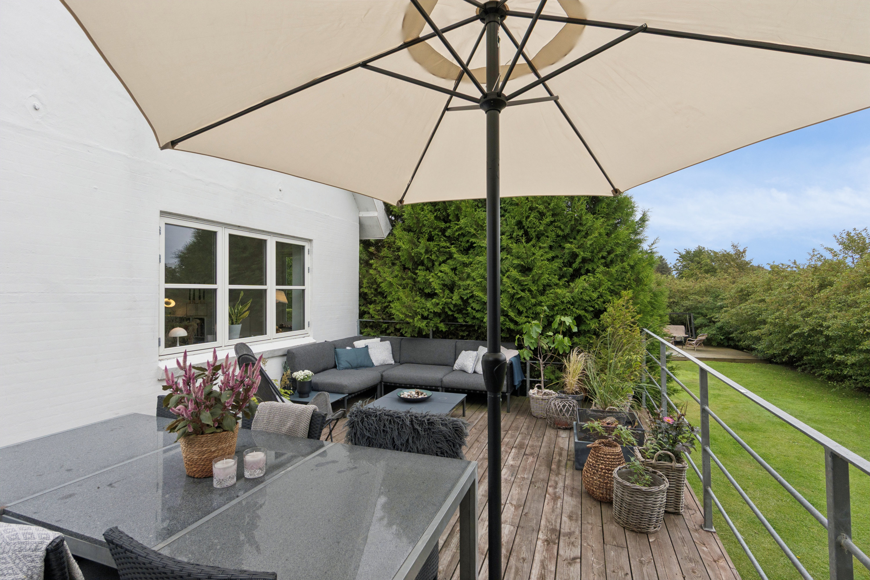 Fremhævet terrasse billede i fuldskærmstilstand. Billede af Karetmagervej 1, Sydtødsø, 7900 Nykøbing M