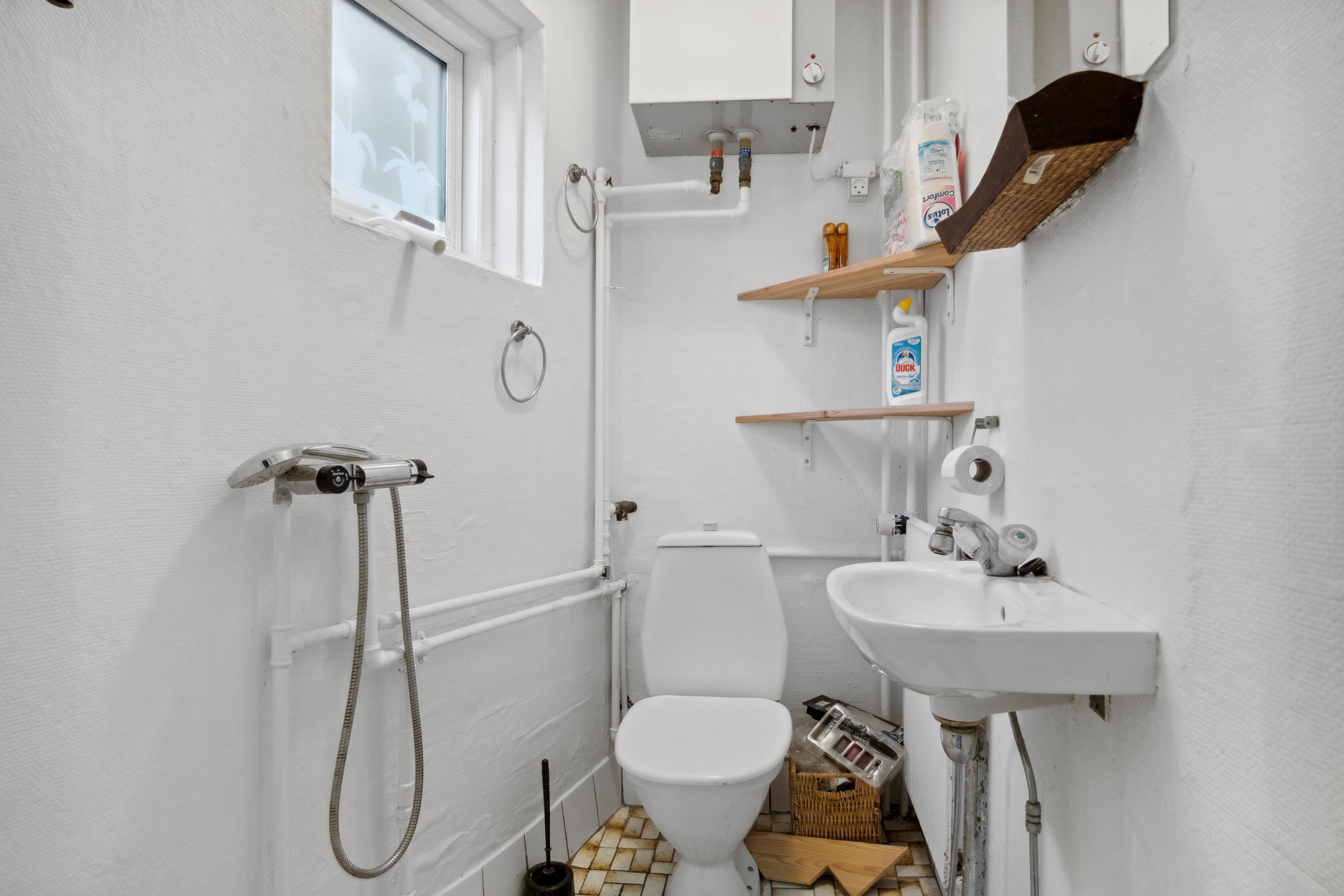 Fremhævet badeværelse billede i fuldskærmstilstand. Billede af Præstegade 22, 6760 Ribe