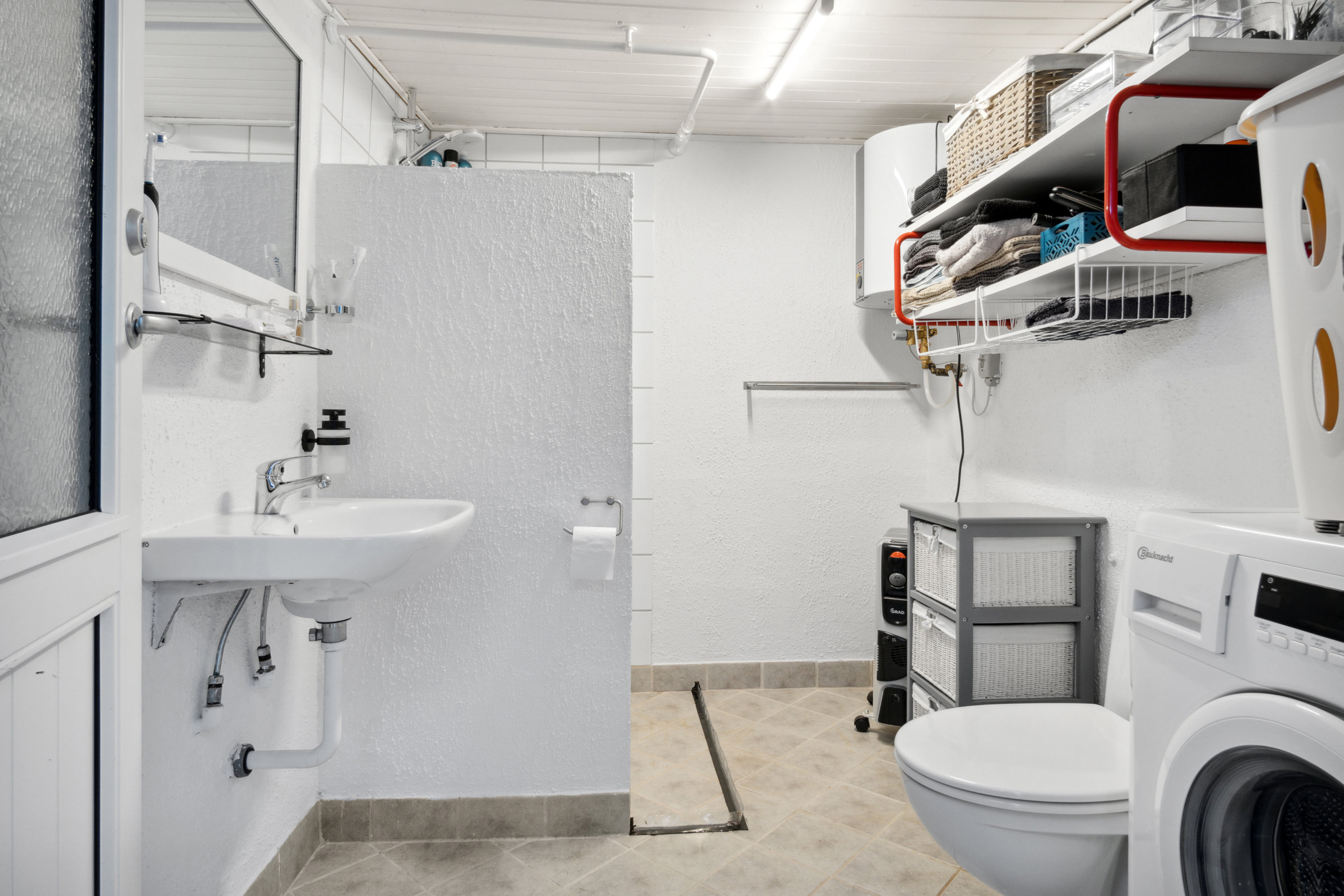 Fremhævet badeværelse billede i fuldskærmstilstand. Billede af Præstegade 22, 6760 Ribe