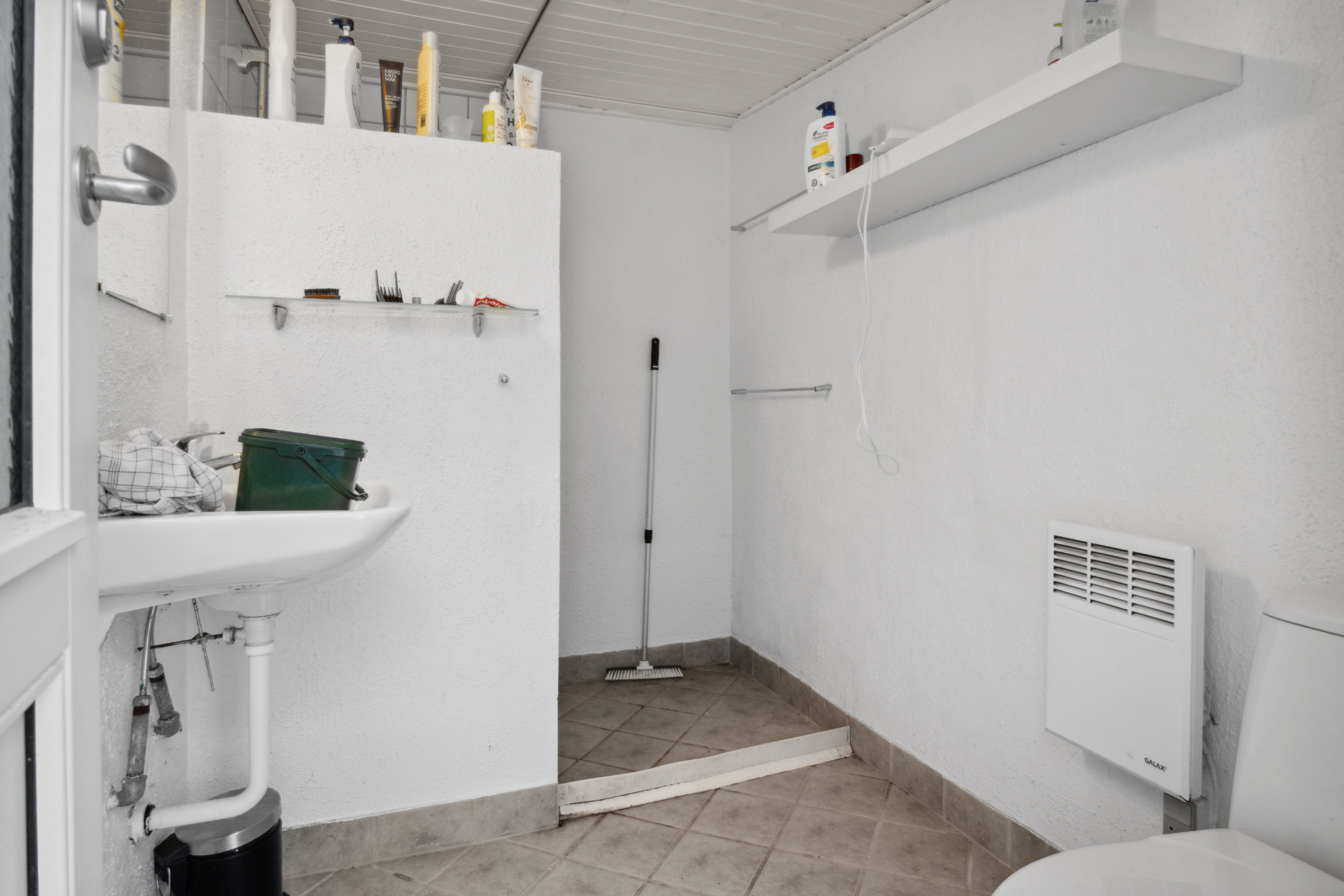 Fremhævet badeværelse billede i fuldskærmstilstand. Billede af Præstegade 22, 6760 Ribe