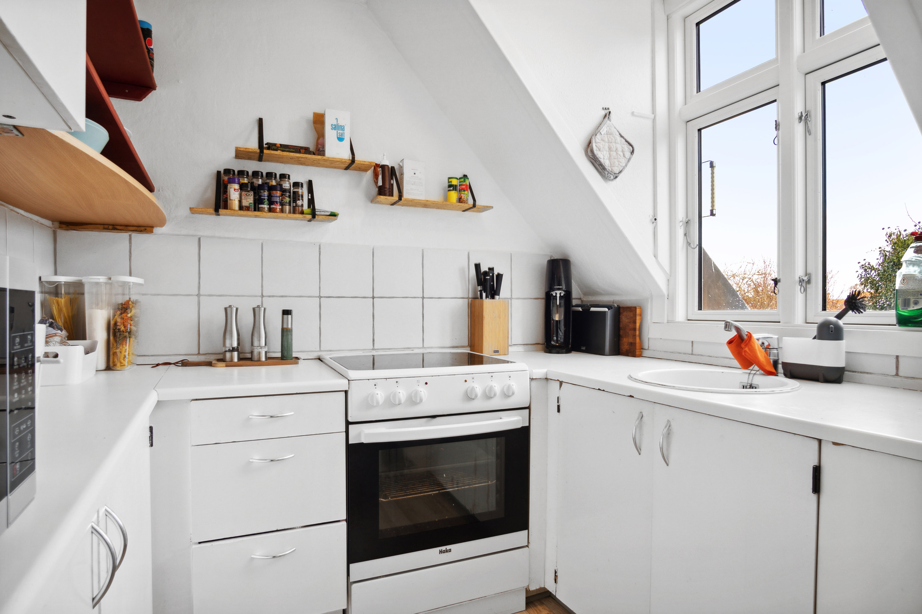 Fremhævet køkken billede i fuldskærmstilstand. Billede af Præstegade 22, 6760 Ribe