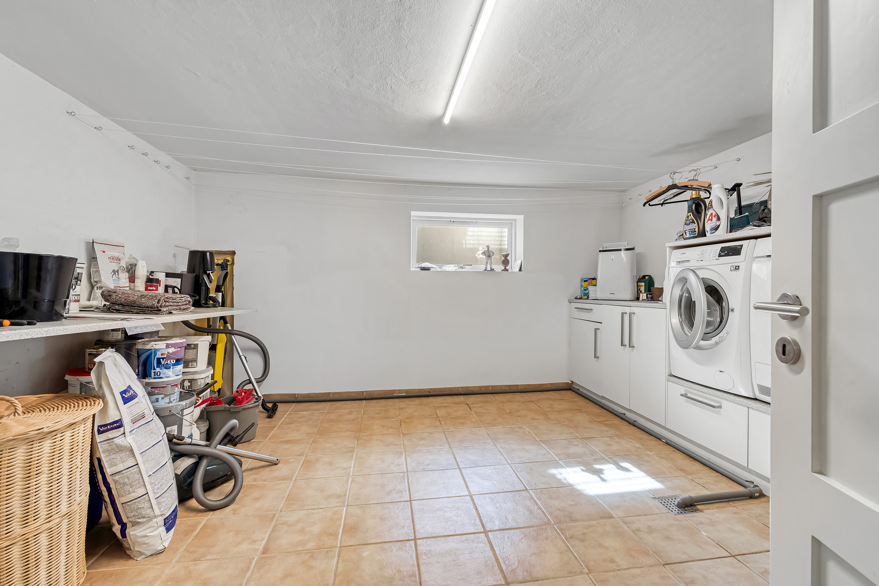 Fremhævet fyrrum billede i fuldskærmstilstand. Billede af Falkenborgvej 9, 3600 Frederikssund