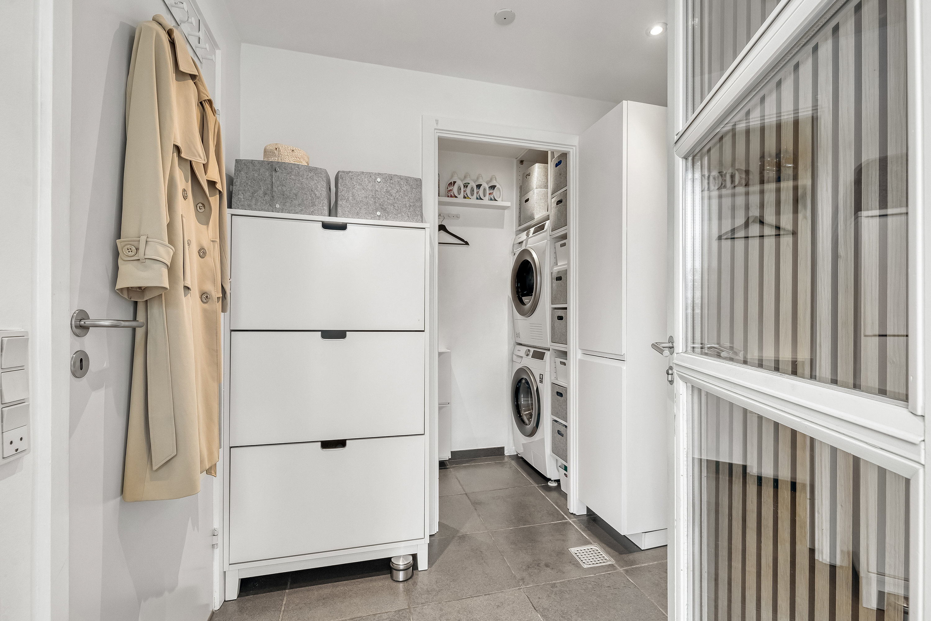 Fremhævet entré billede i fuldskærmstilstand. Billede af Lindegårds Alle 6, 3550 Slangerup