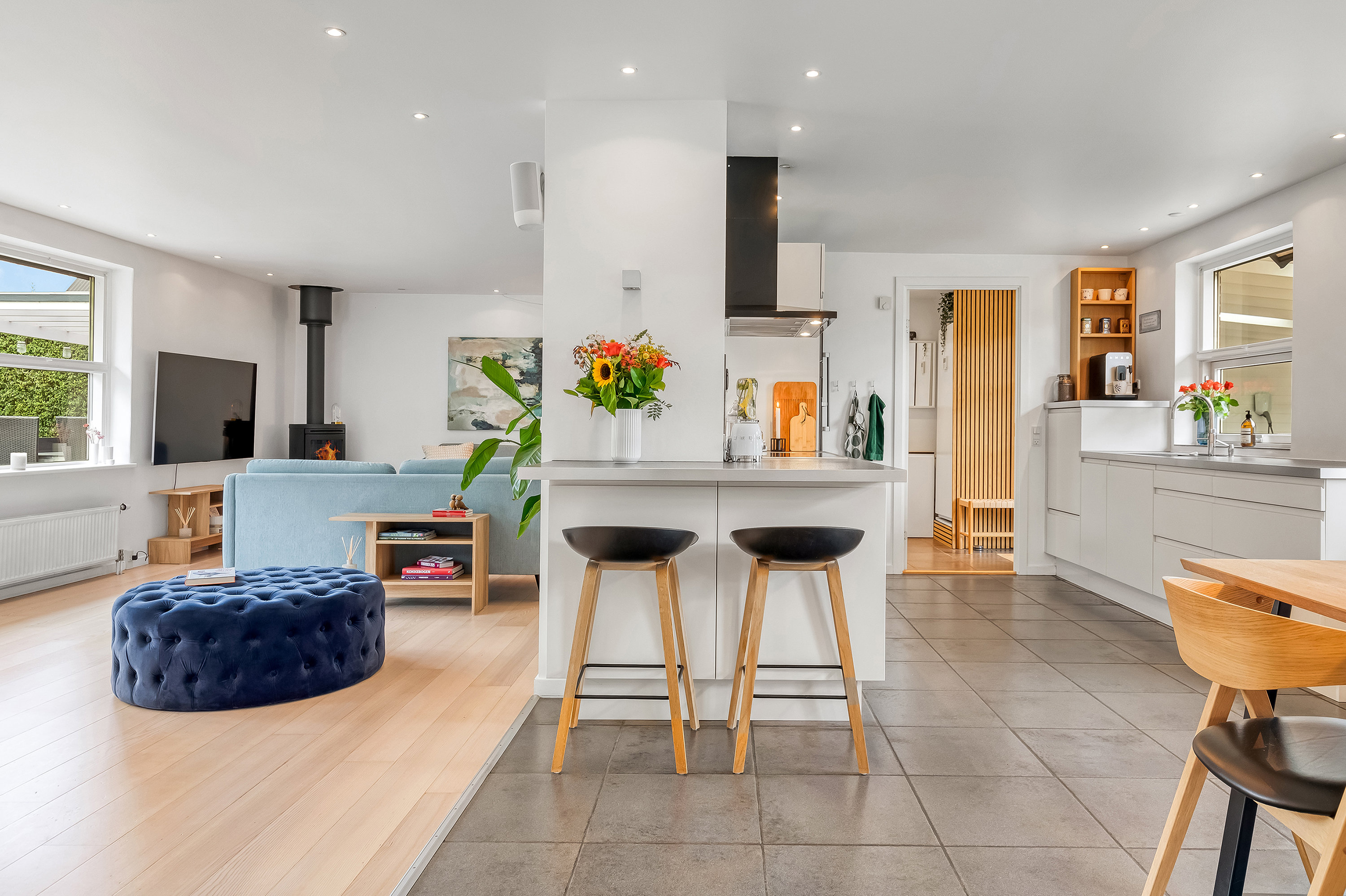 Fremhævet stue billede i fuldskærmstilstand. Billede af Lindegårds Alle 6, 3550 Slangerup