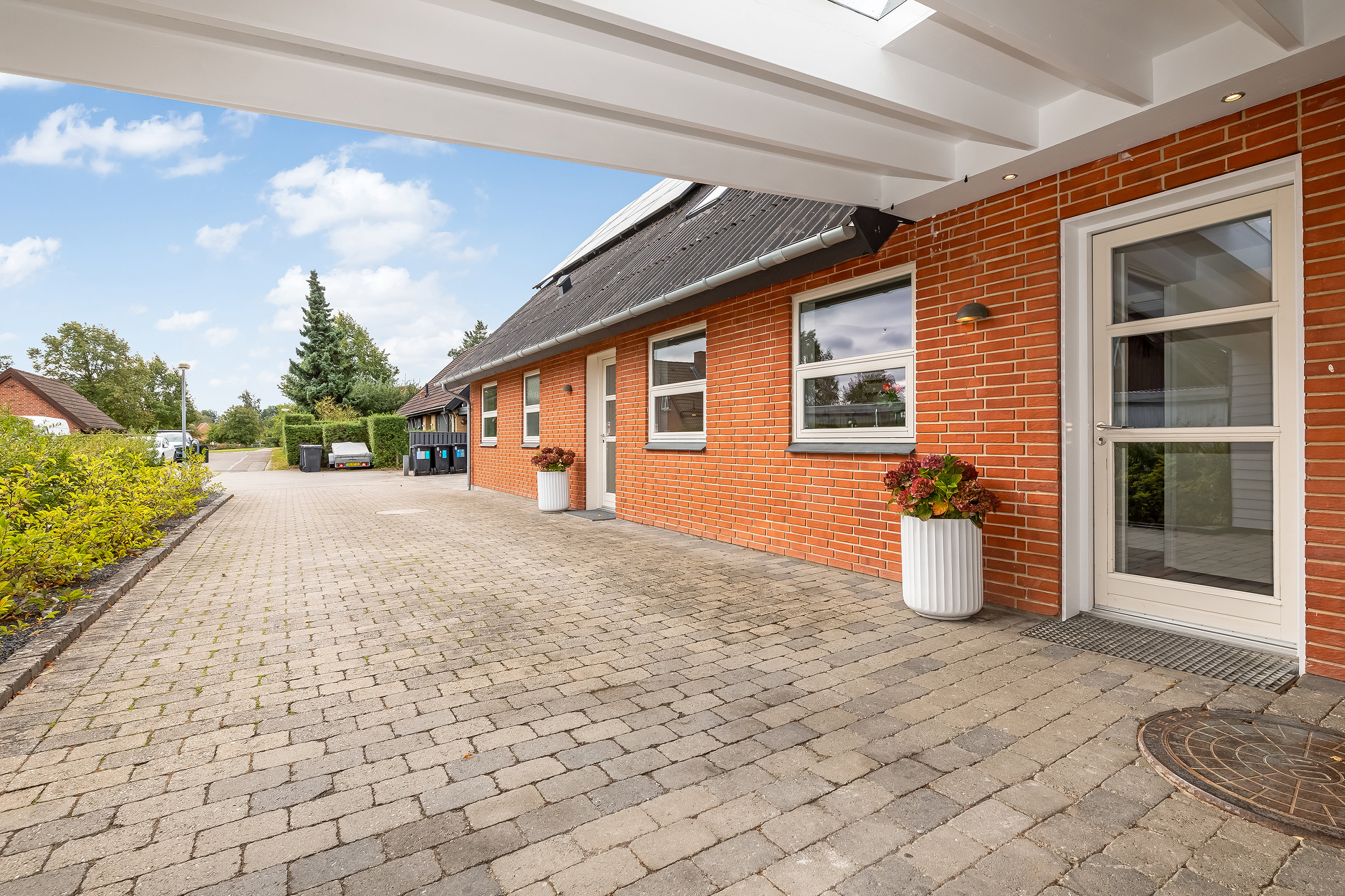 Fremhævet ejendommen billede i fuldskærmstilstand. Billede af Lindegårds Alle 6, 3550 Slangerup