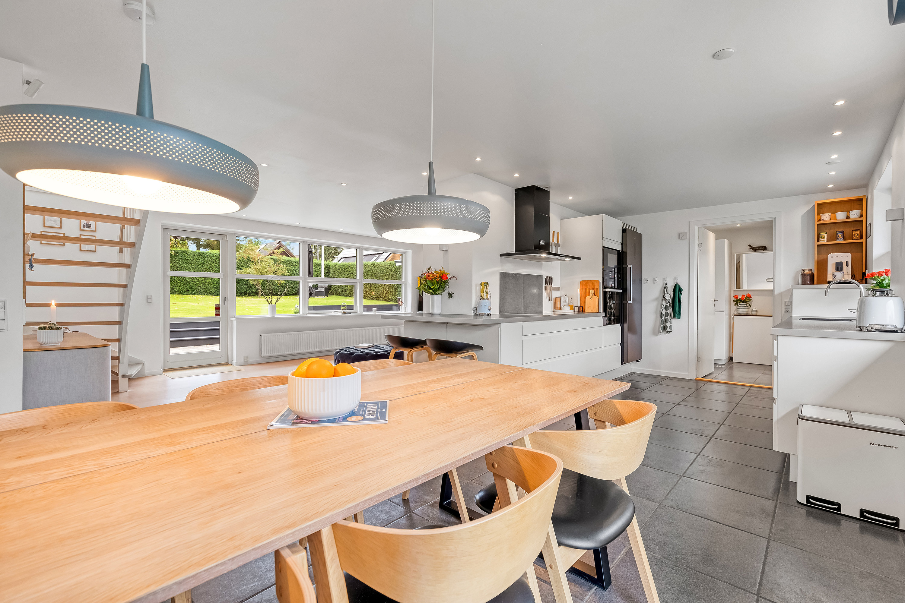 Fremhævet køkken alrum billede i fuldskærmstilstand. Billede af Lindegårds Alle 6, 3550 Slangerup