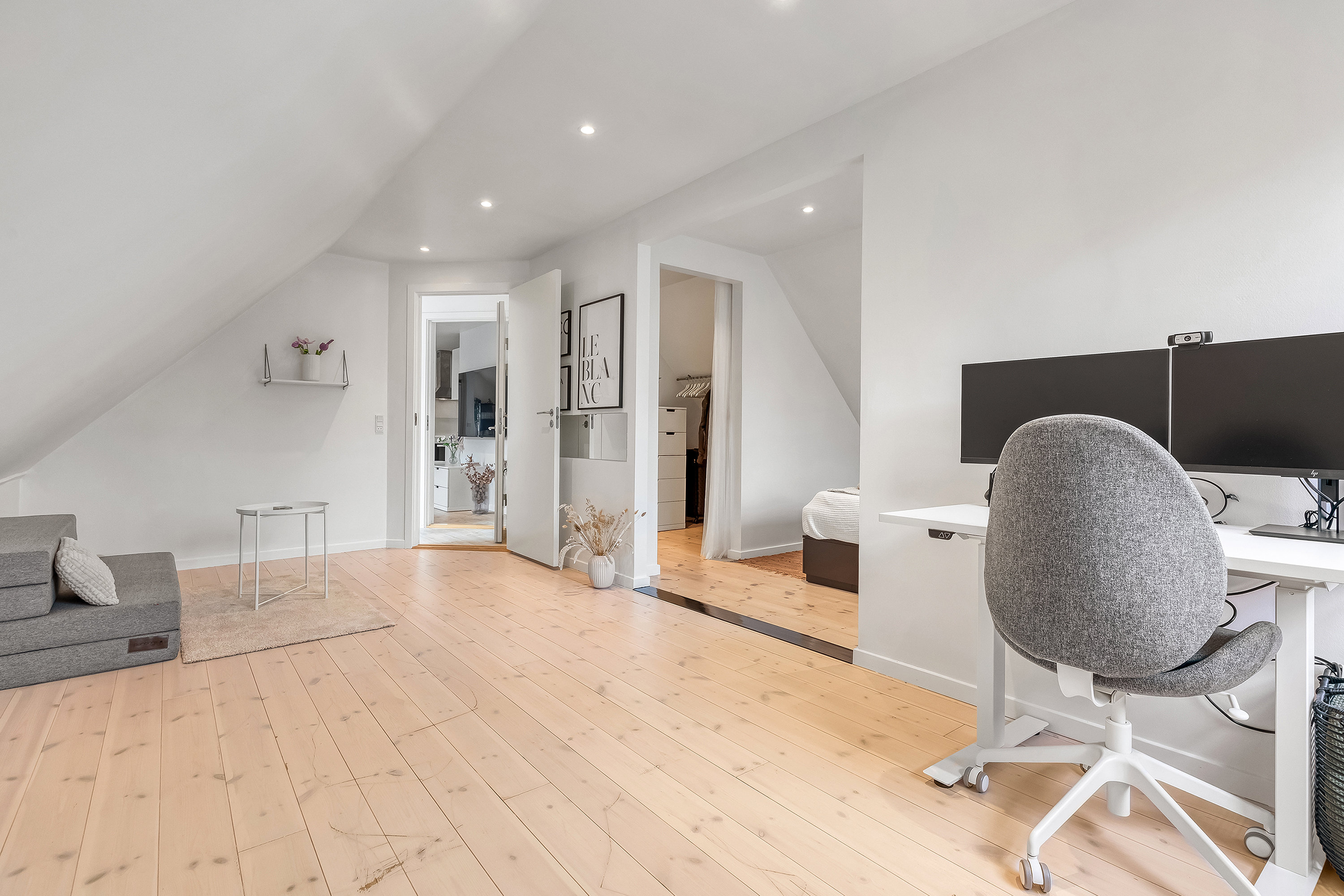 Fremhævet værelse billede i fuldskærmstilstand. Billede af Lindegårds Alle 6, 3550 Slangerup