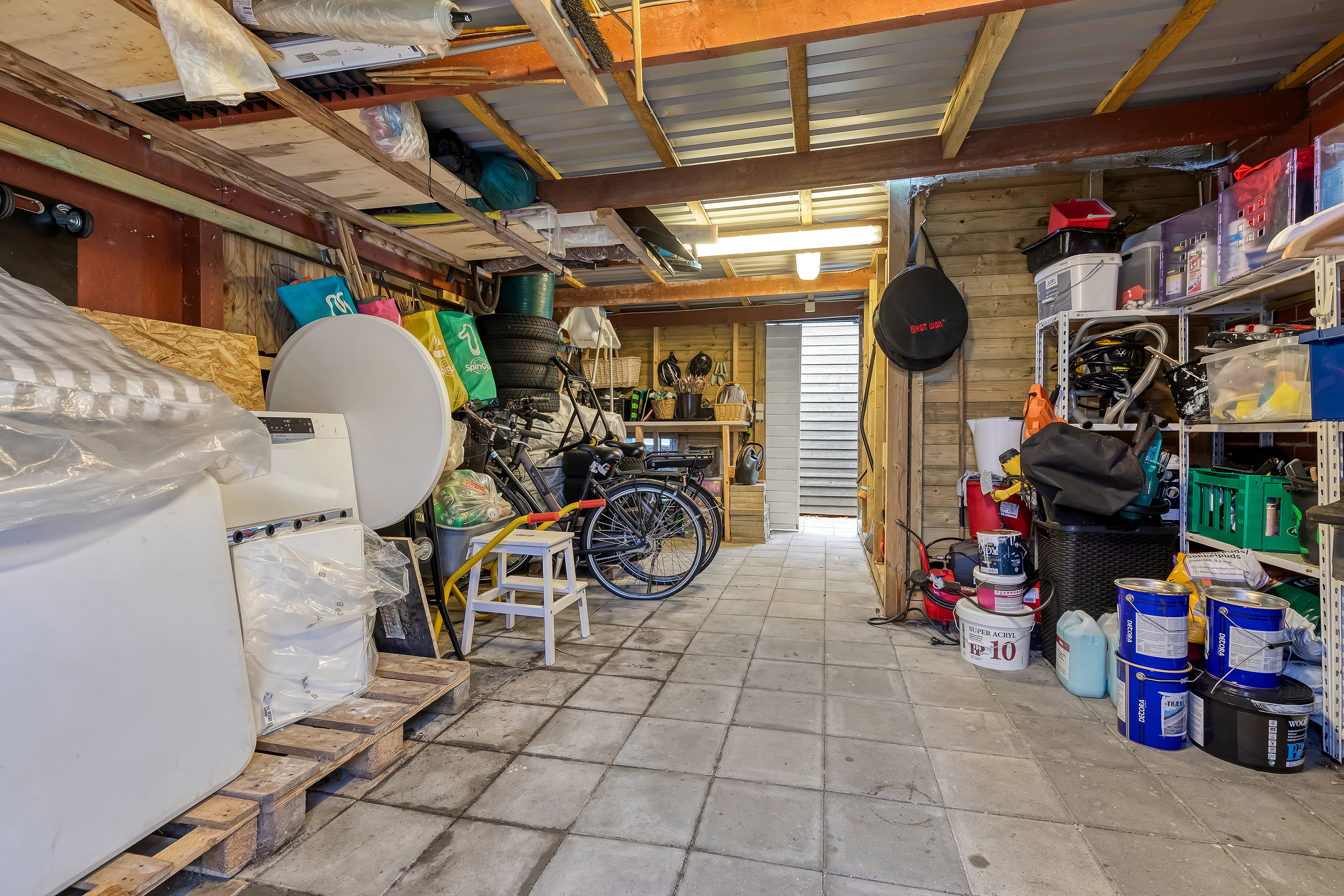 Fremhævet skur billede i fuldskærmstilstand. Billede af Lindegårds Alle 6, 3550 Slangerup