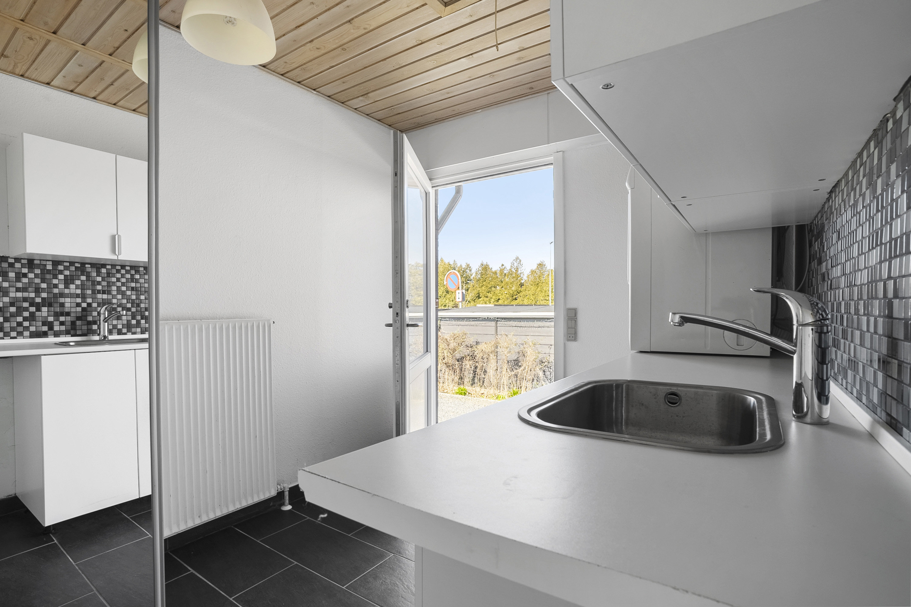 Fremhævet  billede i fuldskærmstilstand. Billede af Skolebakken 60, Nr. Bjert, 6000 Kolding