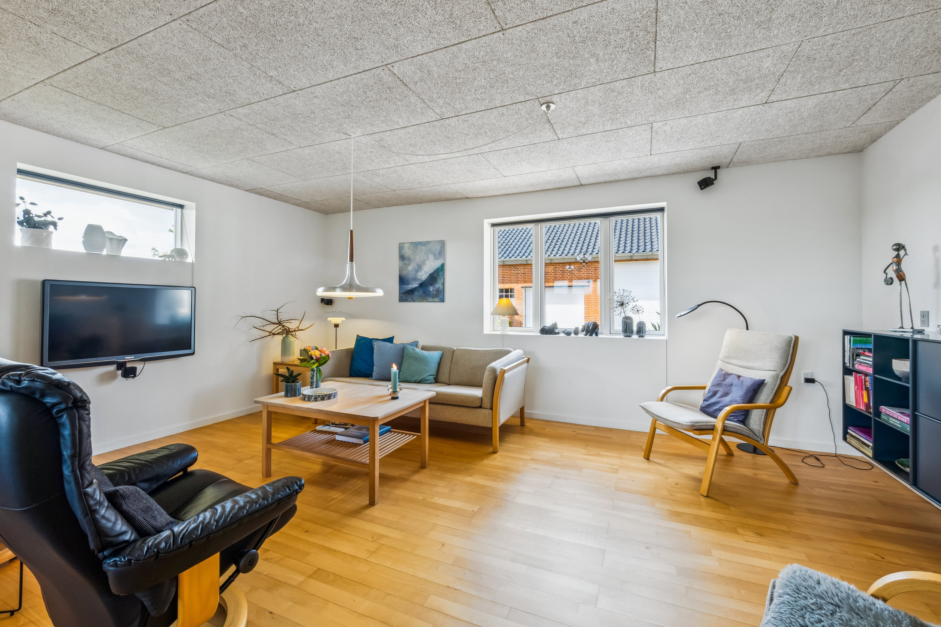 Fremhævet stue billede i fuldskærmstilstand. Billede af Vinkelvej 21, Nr. Søby, 7840 Højslev