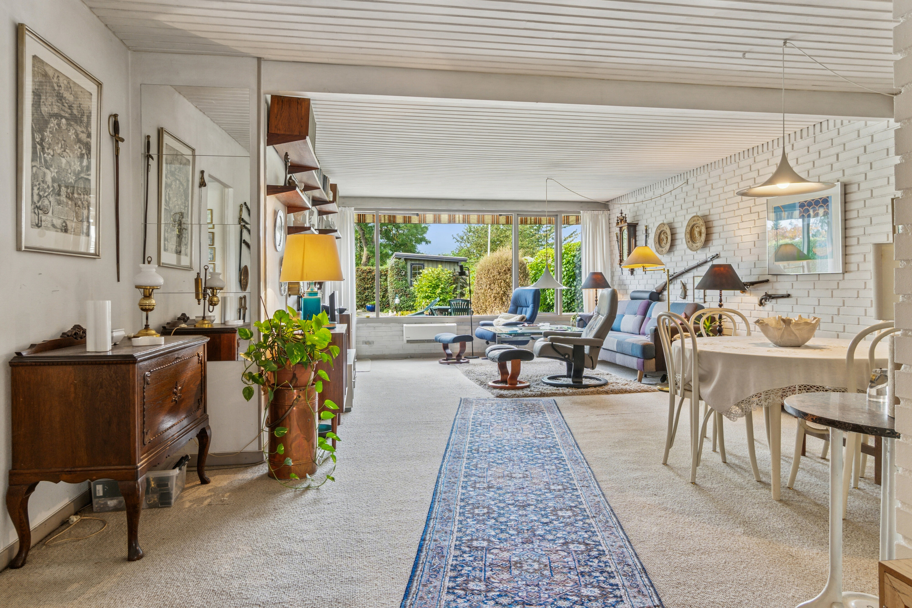 Miniaturebillede 1: stue. Billede af Engstrupgårdsvej 7, 2650 Hvidovre