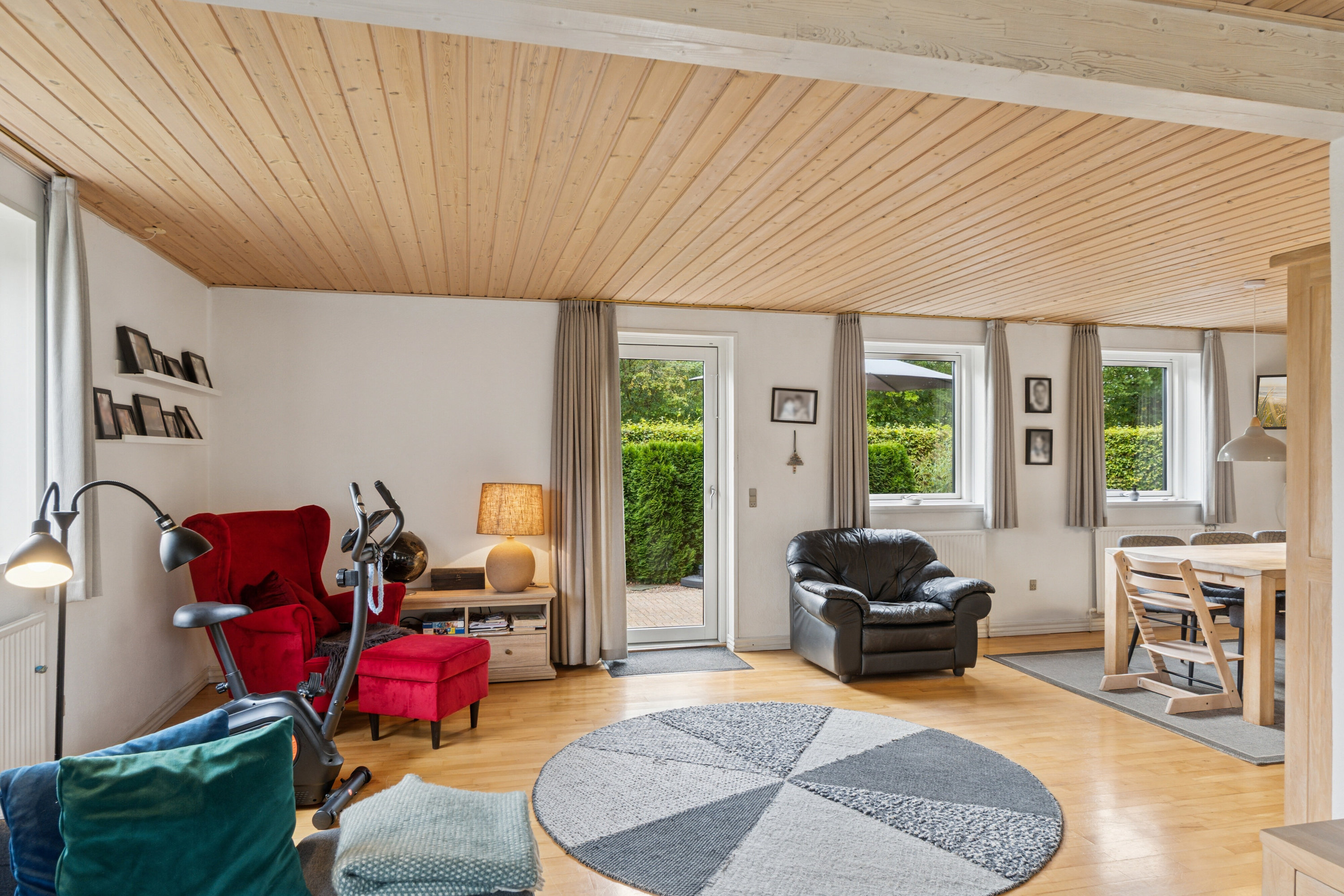 Fremhævet stue billede i fuldskærmstilstand. Billede af Horsholmstræde 8, 2620 Albertslund