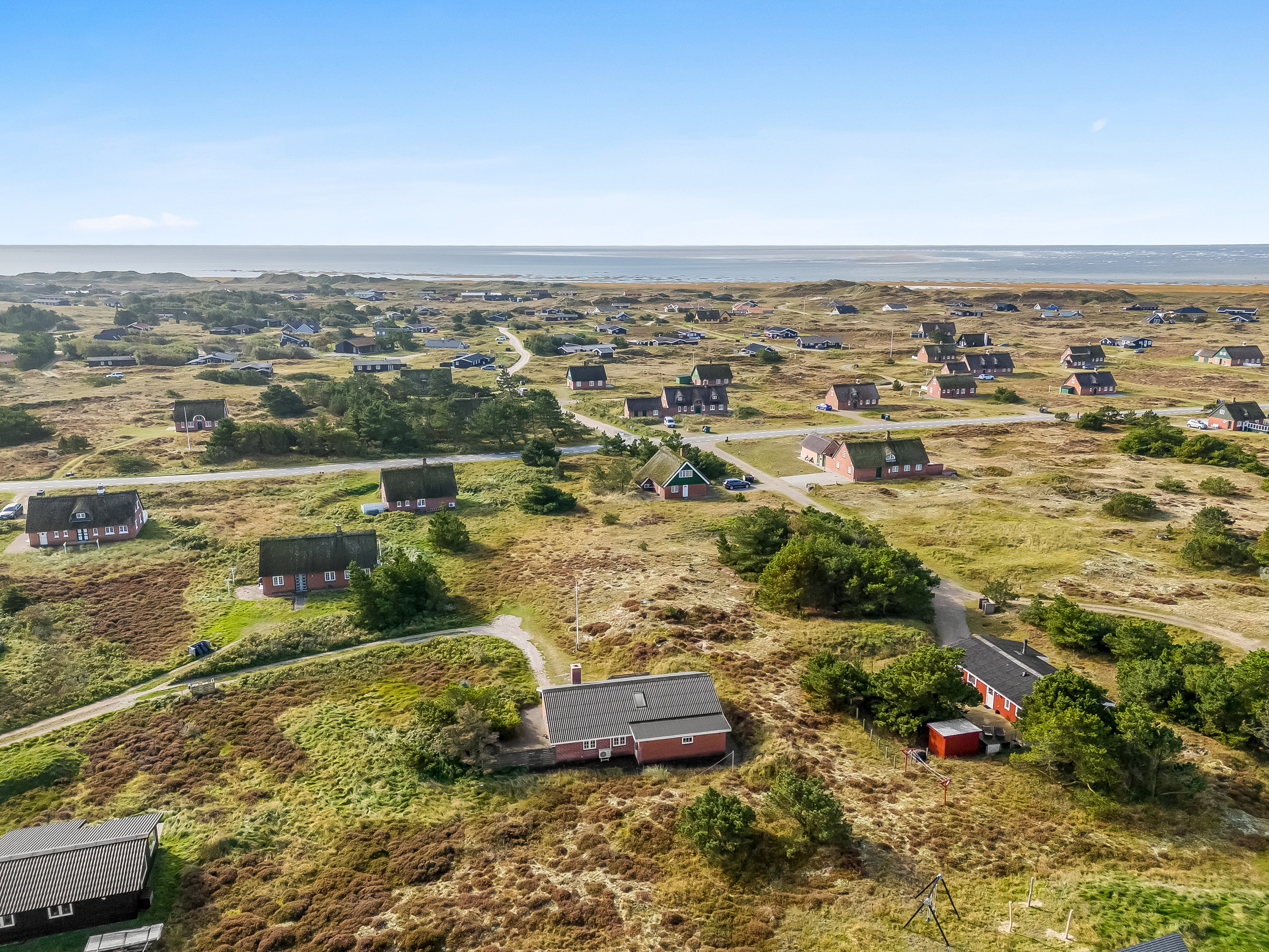 Fremhævet luftfoto billede i fuldskærmstilstand. Billede af Vestermarken 6, Sønderho, 6720 Fanø