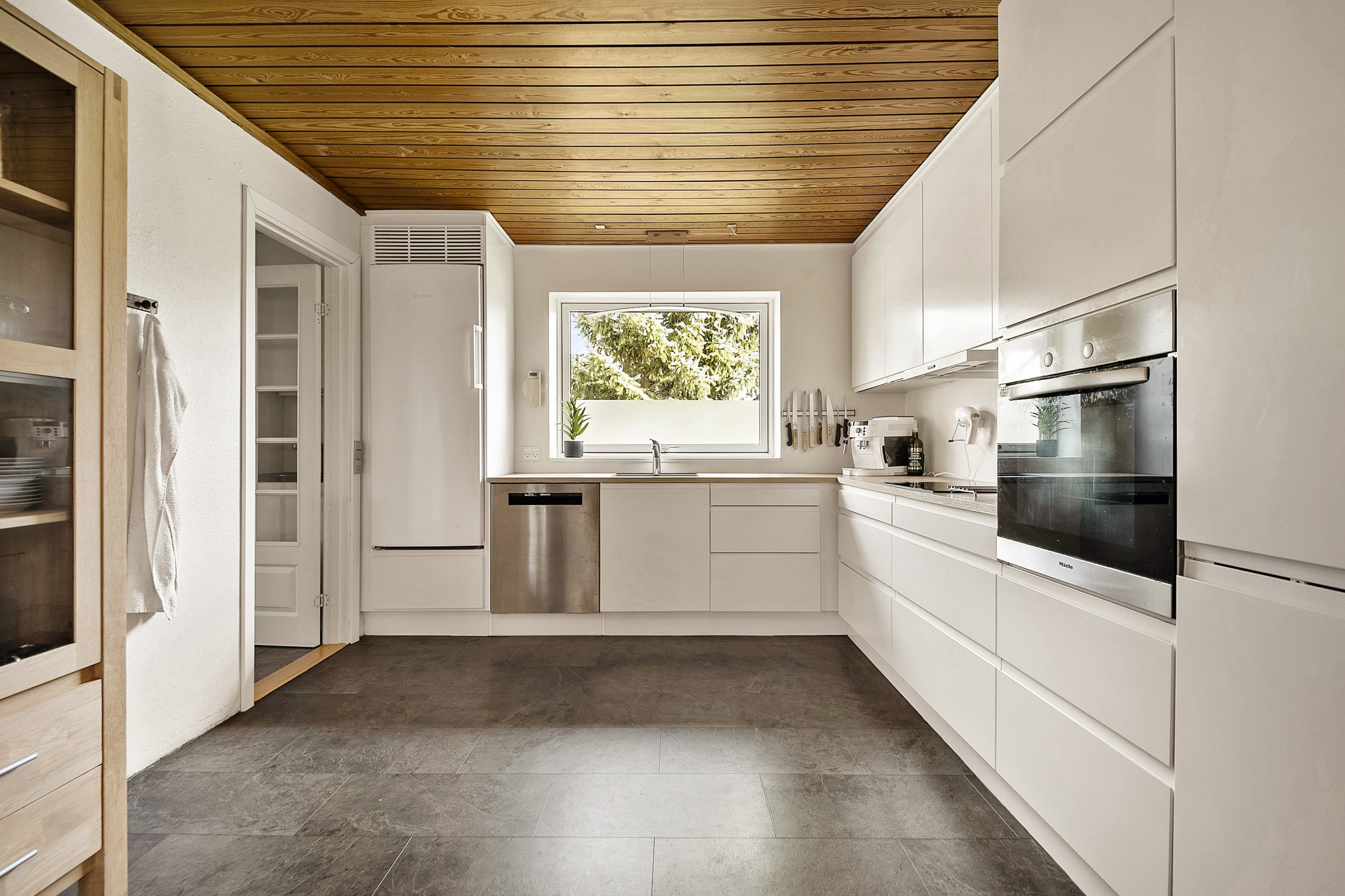 Miniaturebillede 2: køkken. Billede af Porsevej 18, Horne, 6800 Varde