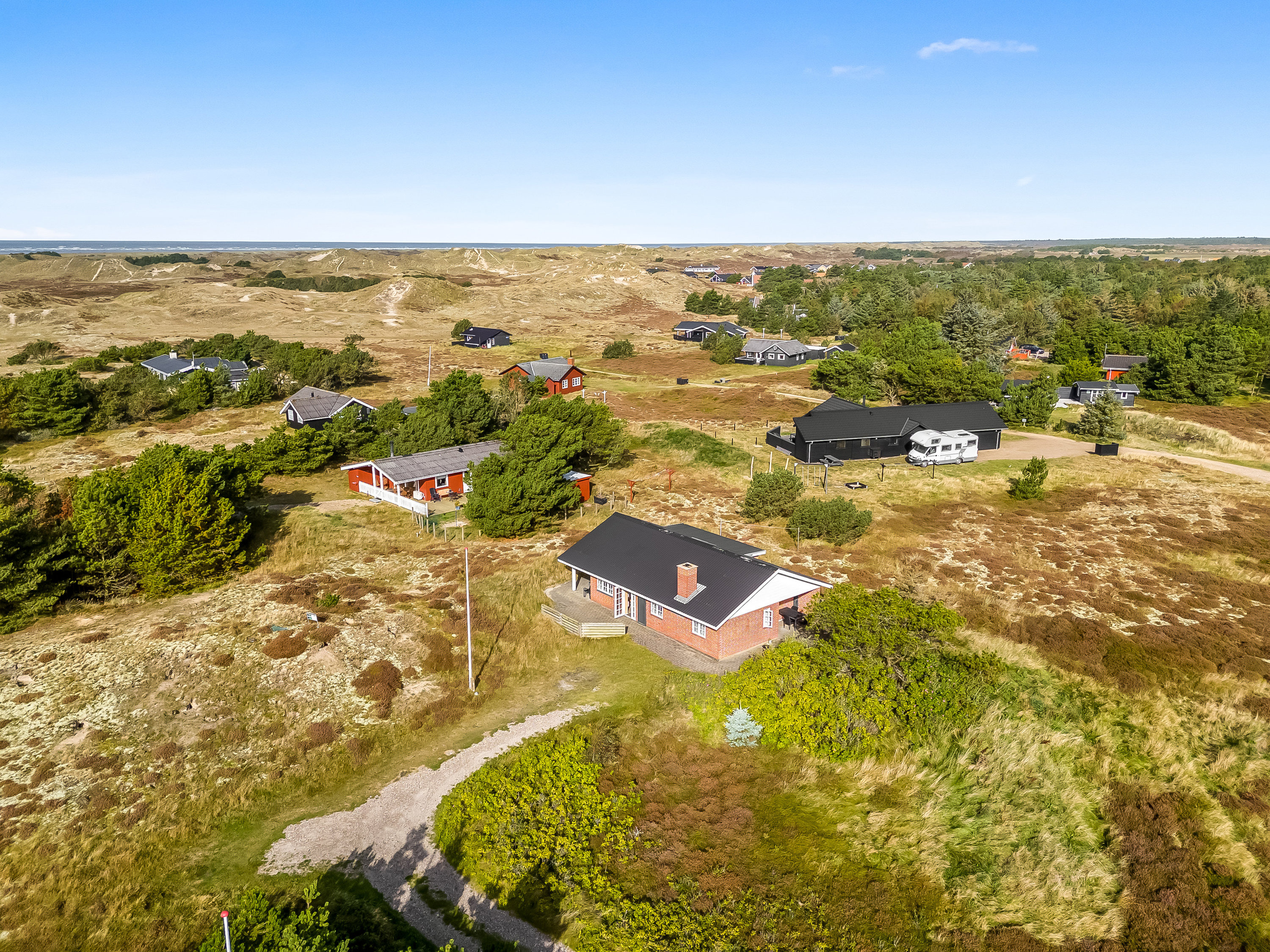 Fremhævet luftfoto billede i fuldskærmstilstand. Billede af Vestermarken 6, Sønderho, 6720 Fanø